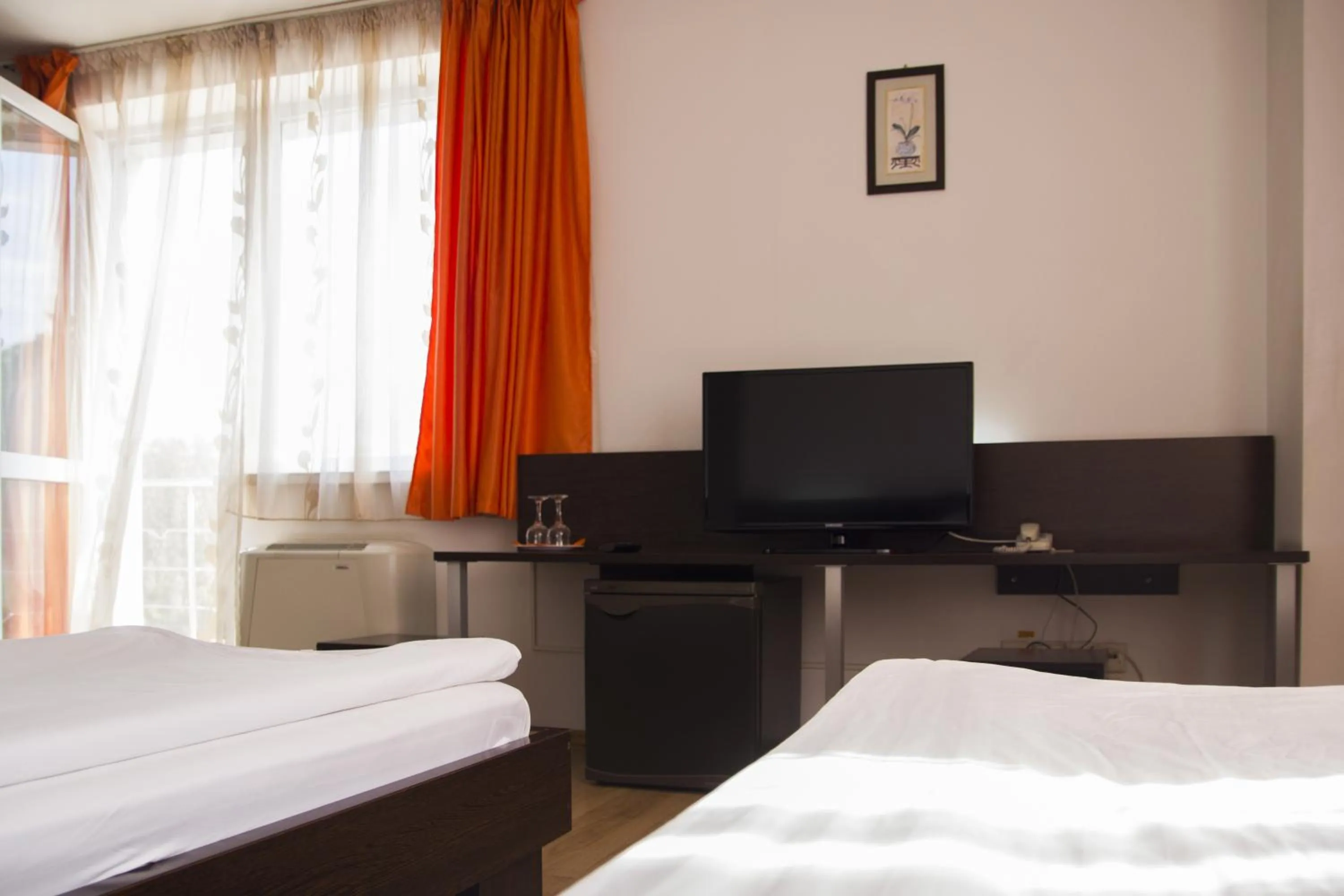 Photo of the whole room, Bed in Villa Grande