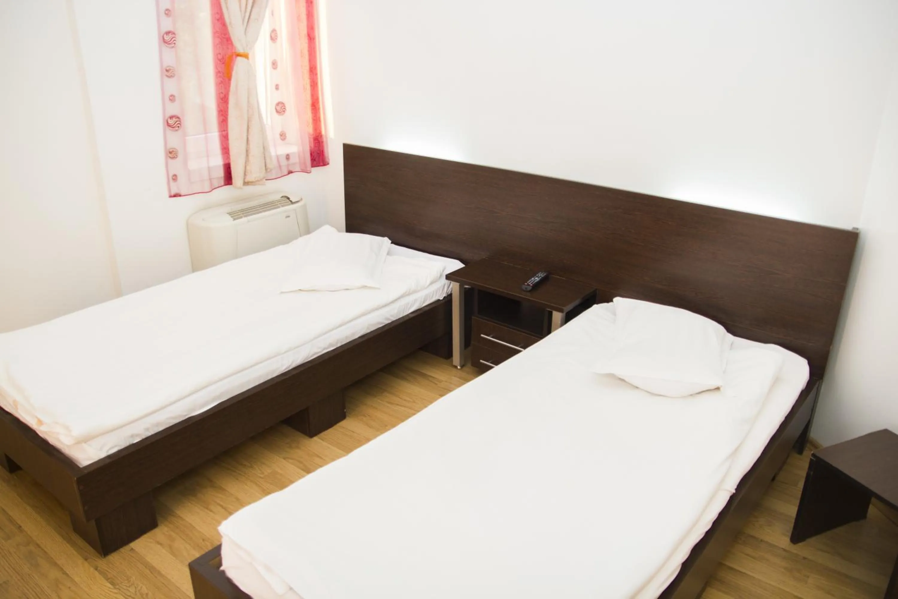 Photo of the whole room, Bed in Villa Grande