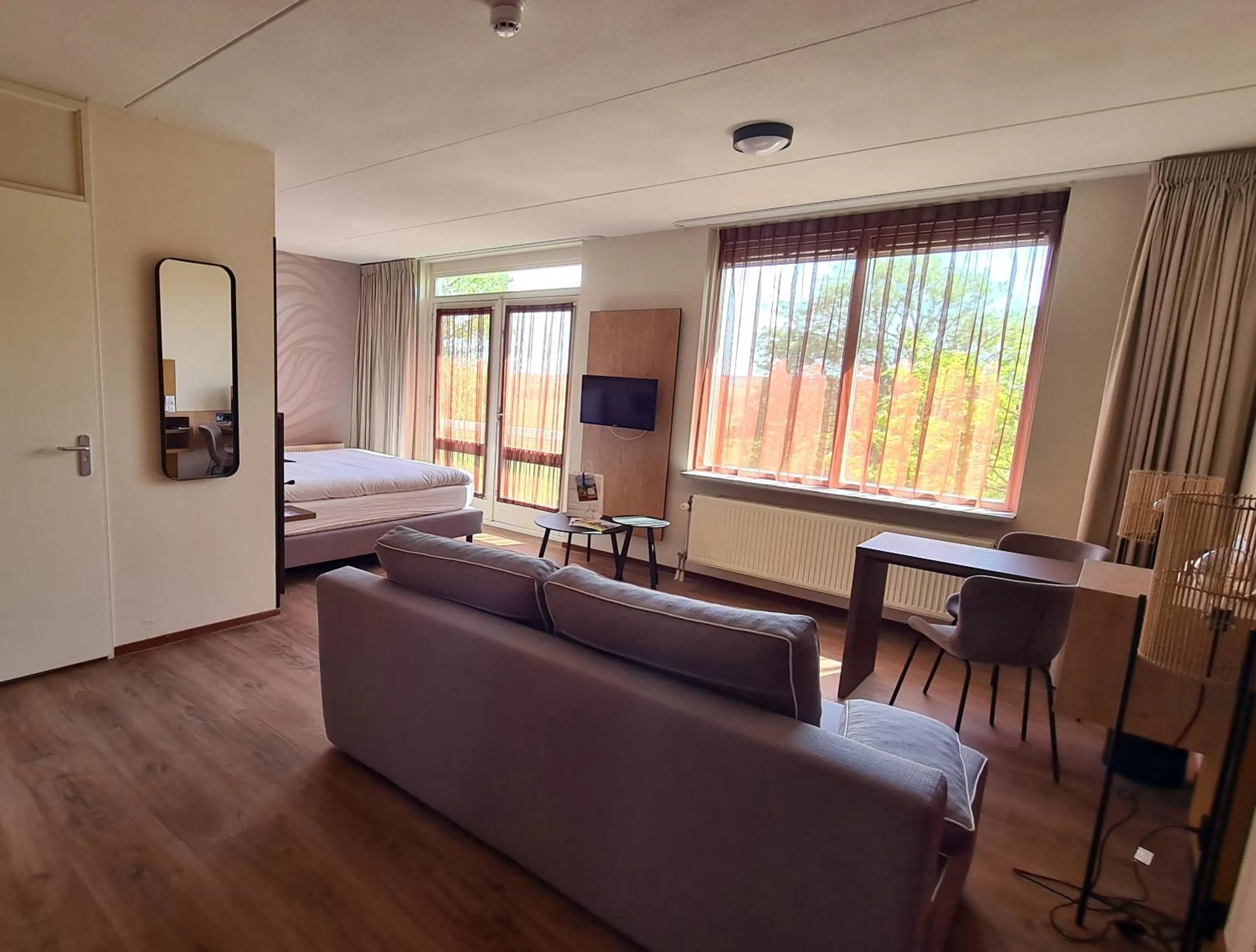 Bedroom, Bed in Fletcher Duinhotel Hotel Burgh Haamstede