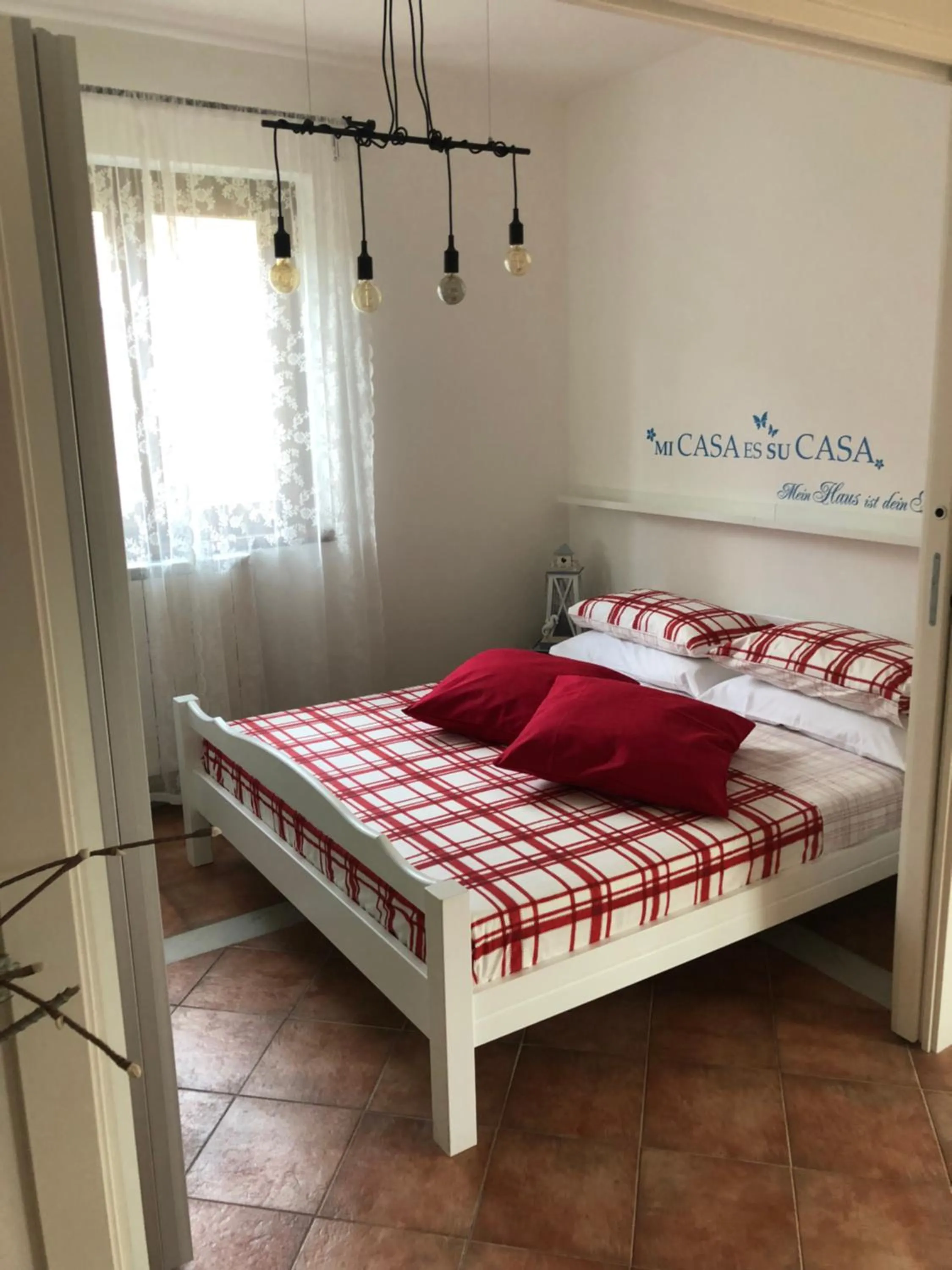 Photo of the whole room, Bed in Ca LuBella
