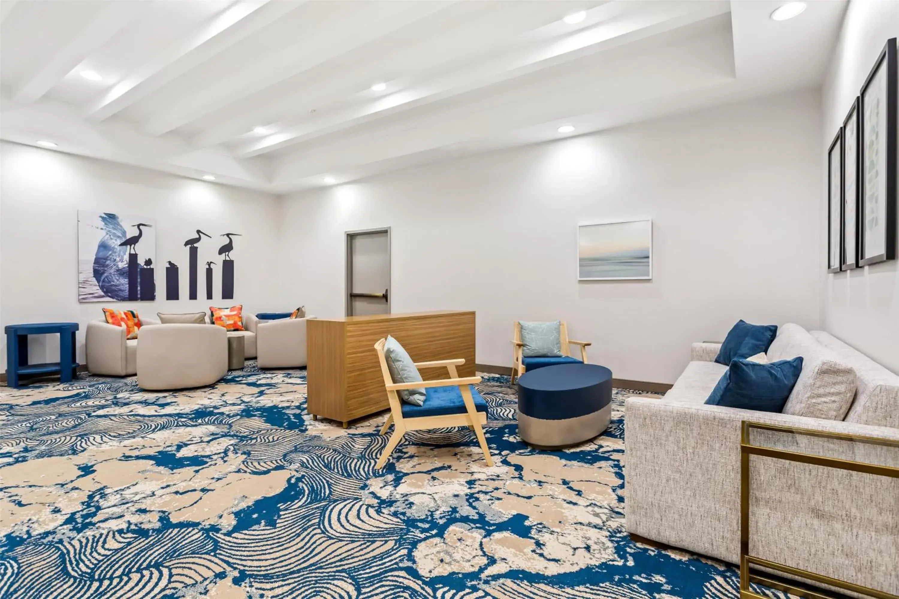 Lobby or reception in Hampton Inn & Suites St. Petersburg/Downtown Lobby or reception in Hampton Inn & Suites St. Petersburg/Downtown