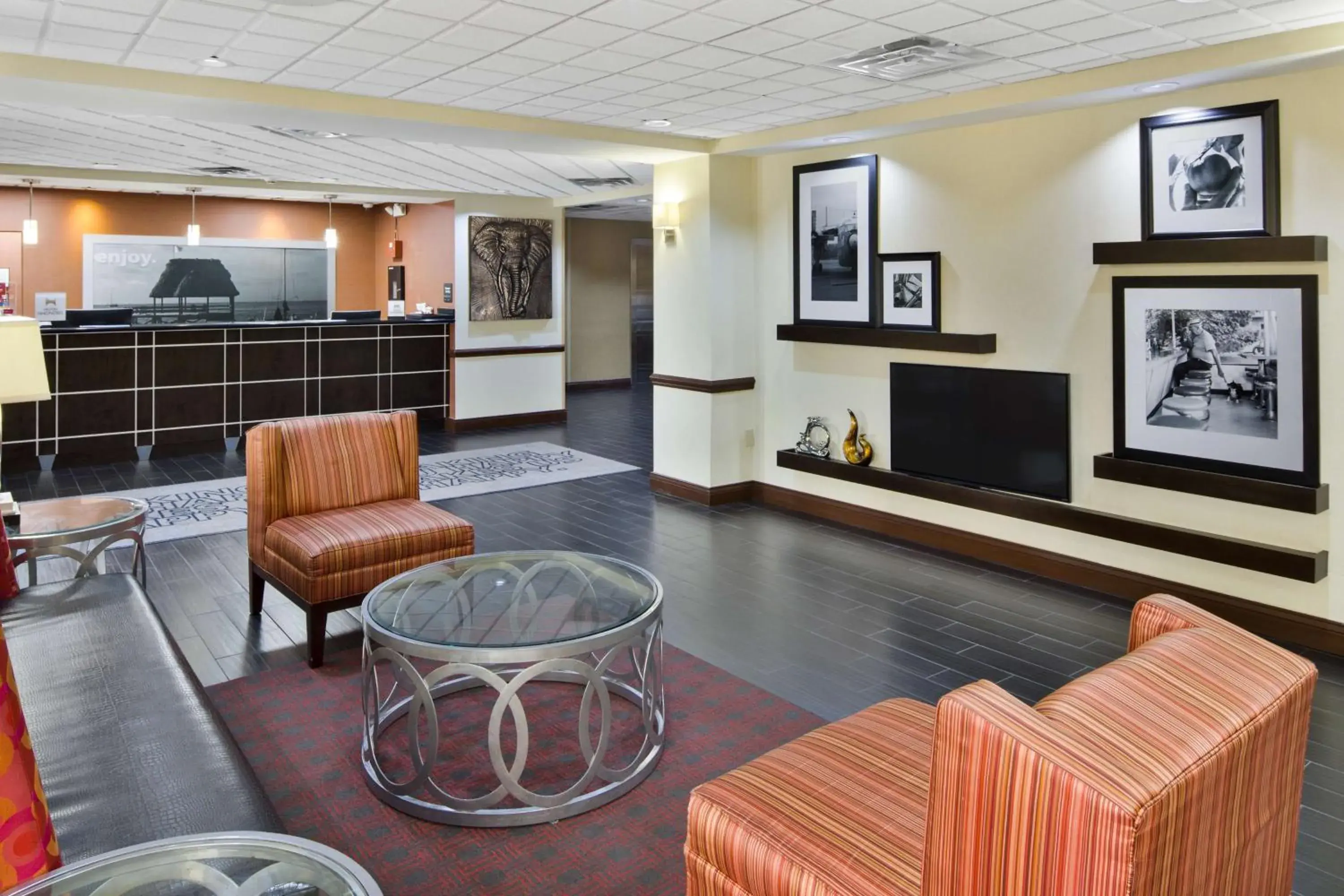 Lobby or reception in Hampton Inn Hinesville Lobby or reception in Hampton Inn Hinesville