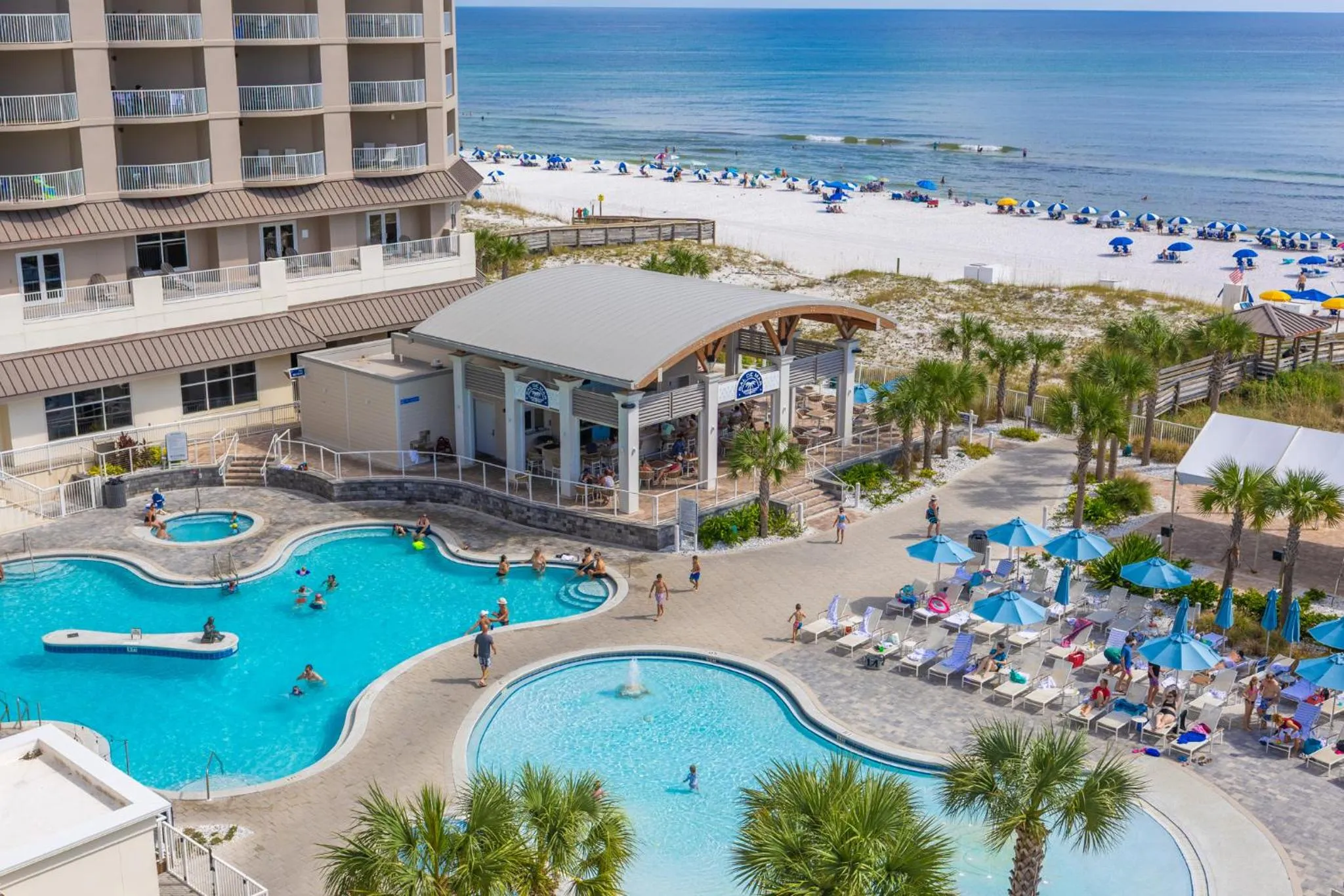 Property building in Hilton Pensacola Beach
