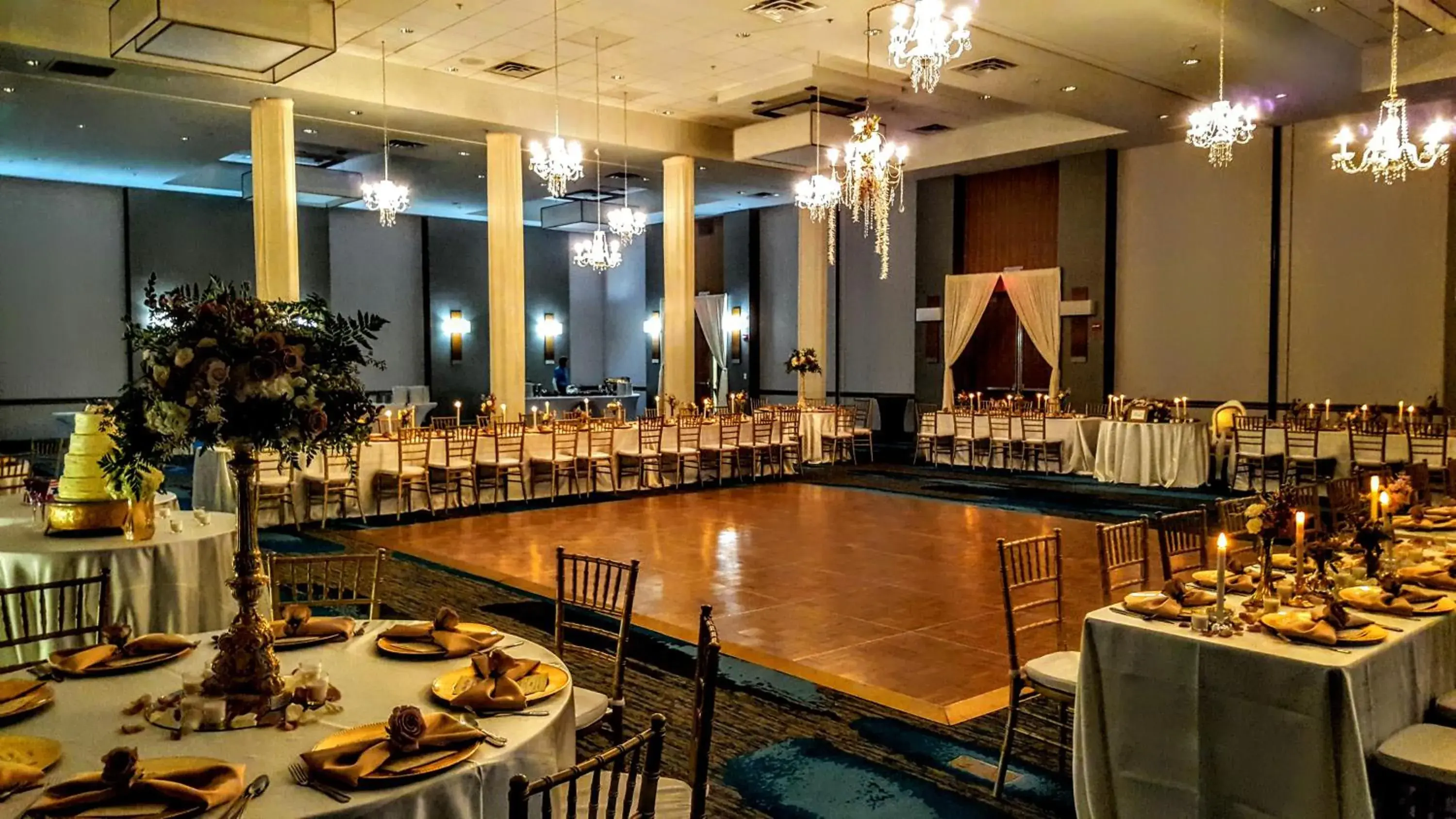 Food and drinks in Hilton Pensacola Beach Food and drinks in Hilton Pensacola Beach