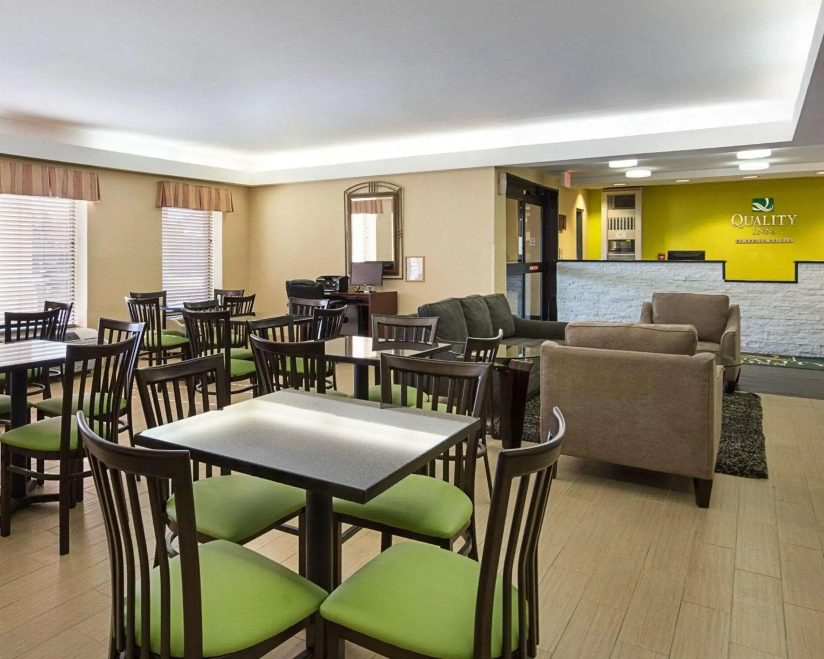 Restaurant/places to eat in Quality Inn Richmond Airport Restaurant/places to eat in Quality Inn Richmond Airport