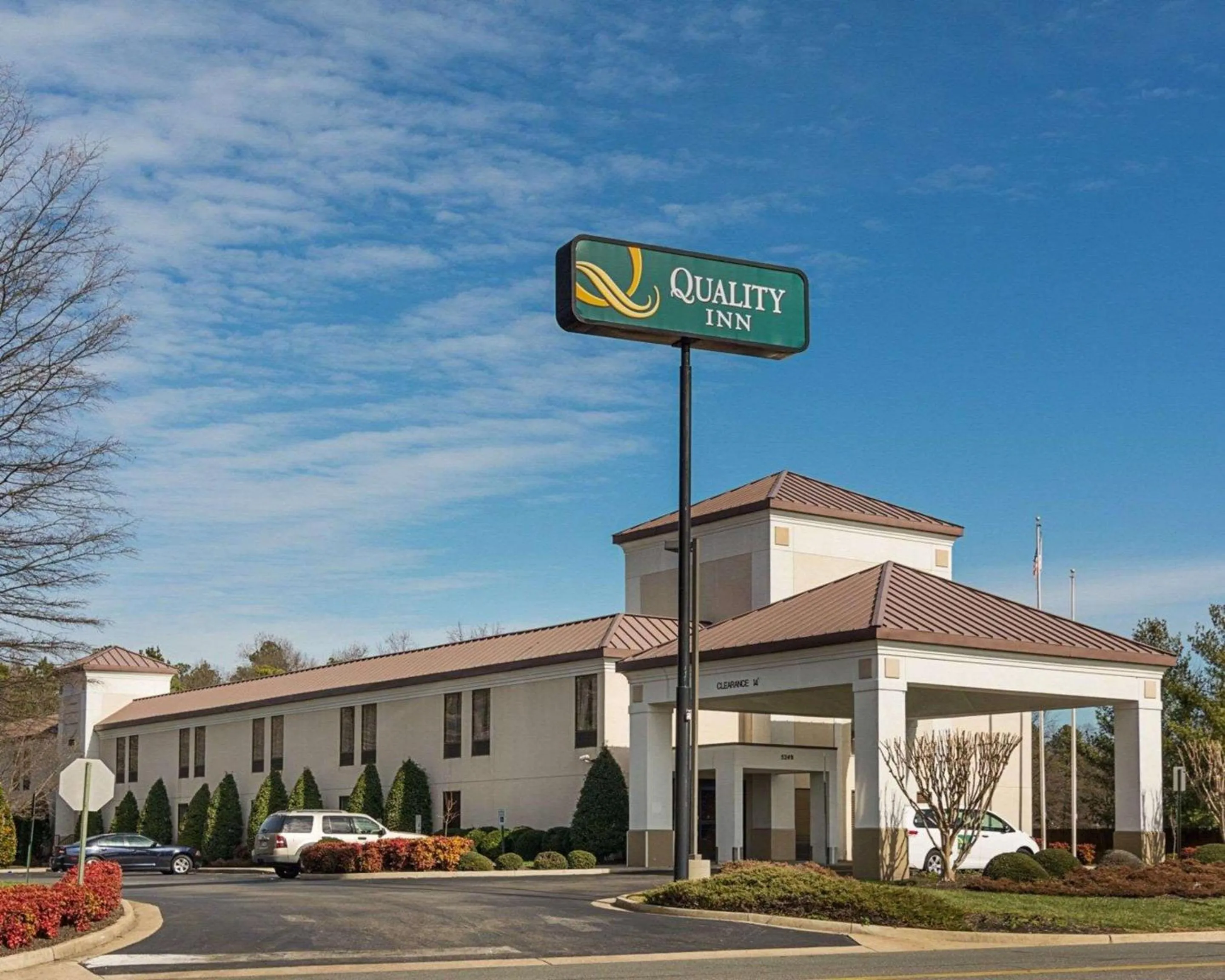 Property building in Quality Inn Richmond Airport