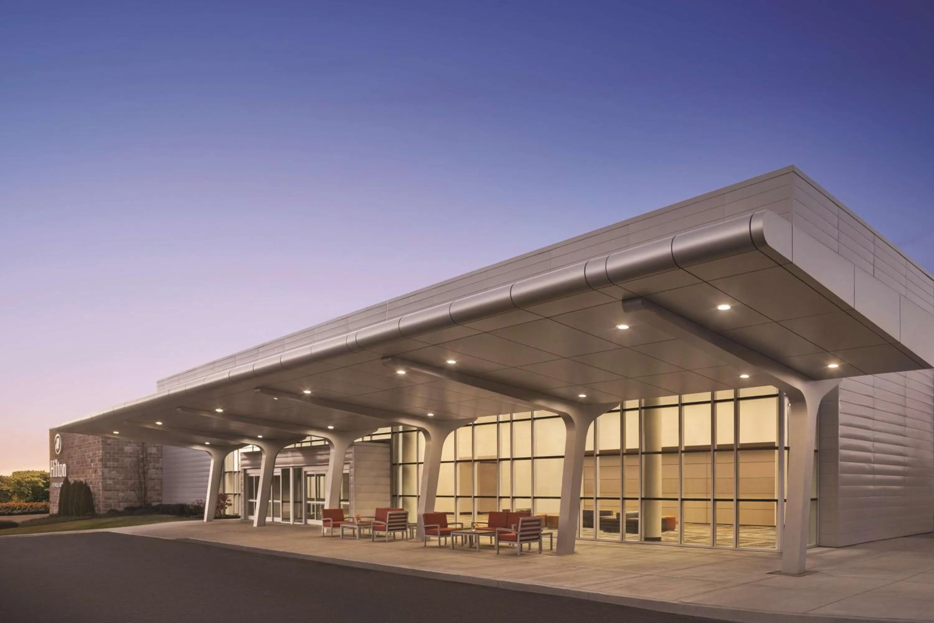 Property building in Hilton Knoxville Airport