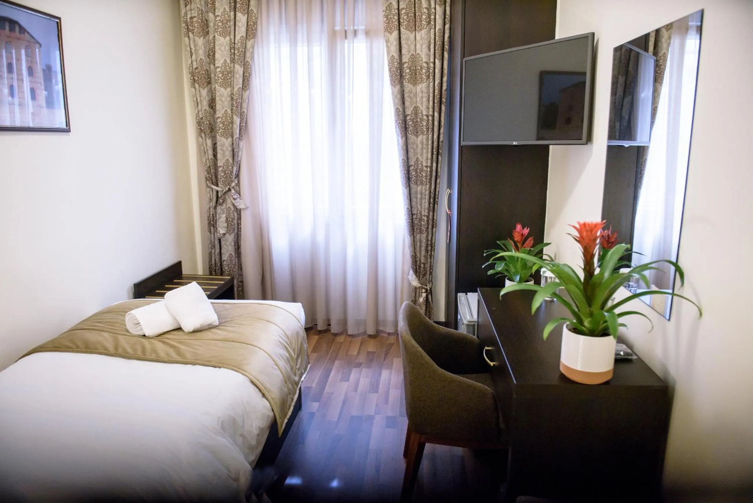 Bed in Hotel Padelidaki