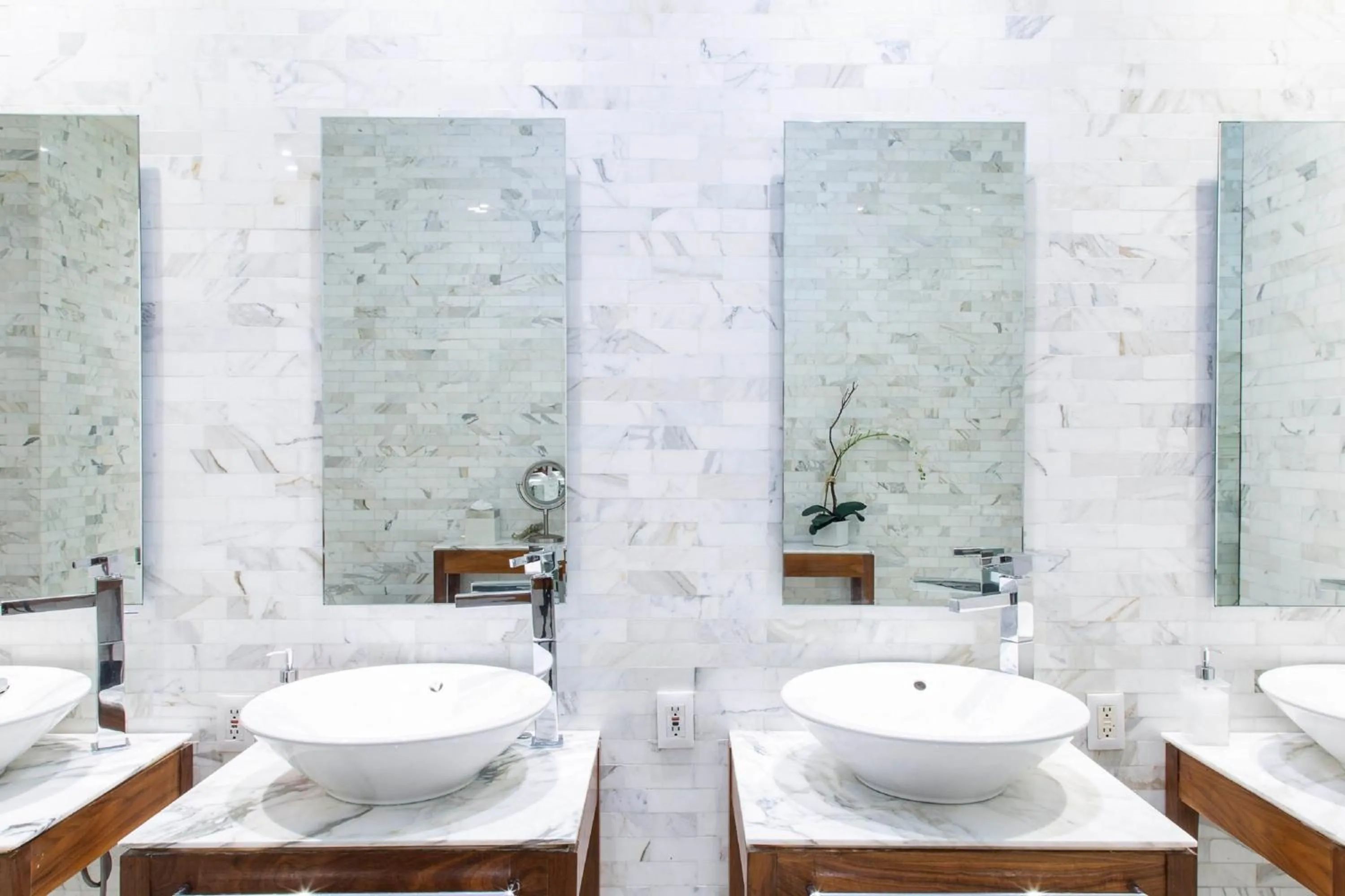 Bathroom in The Westin Santa Fe, Mexico City