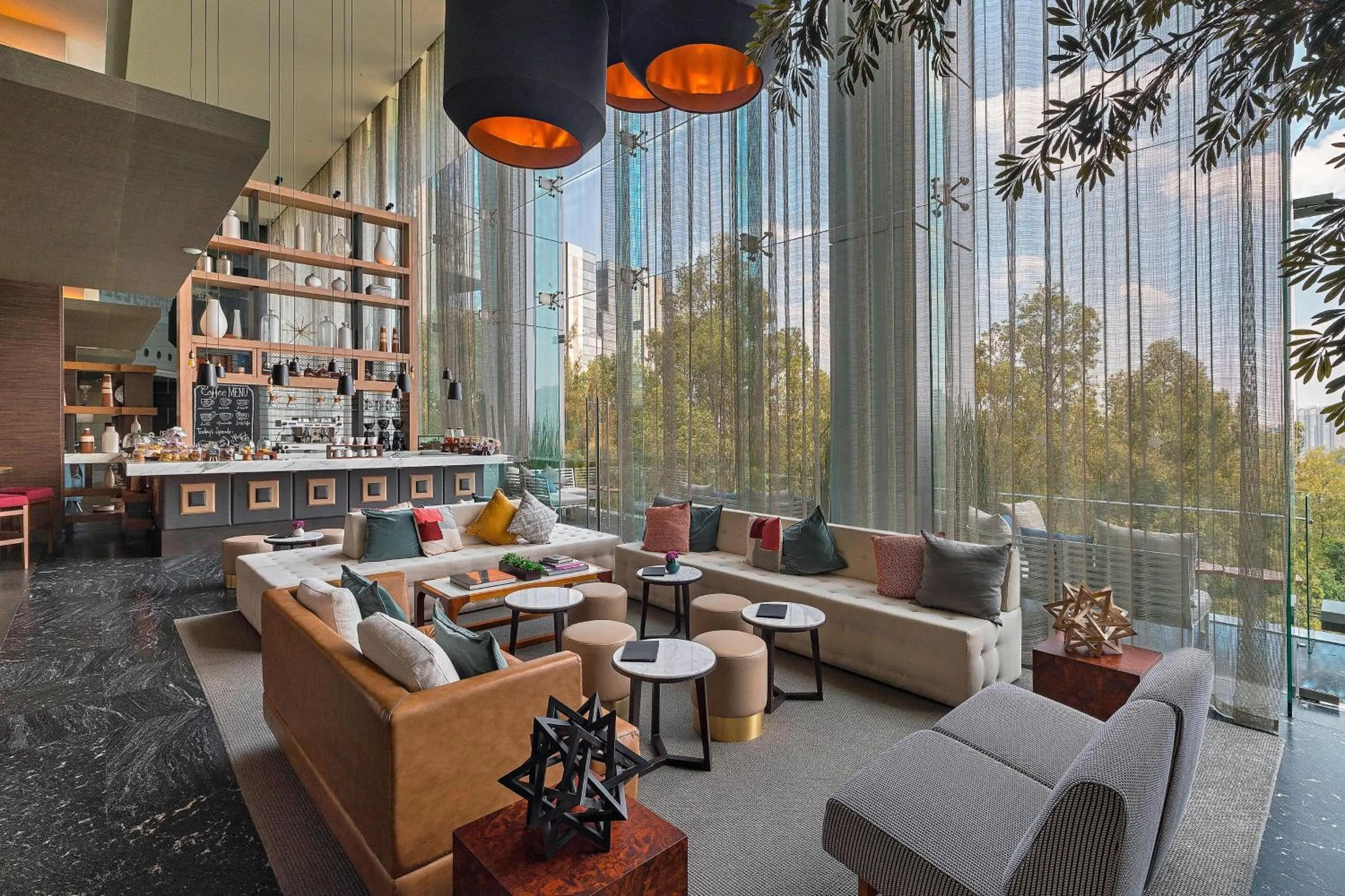 Lounge or bar in The Westin Santa Fe, Mexico City