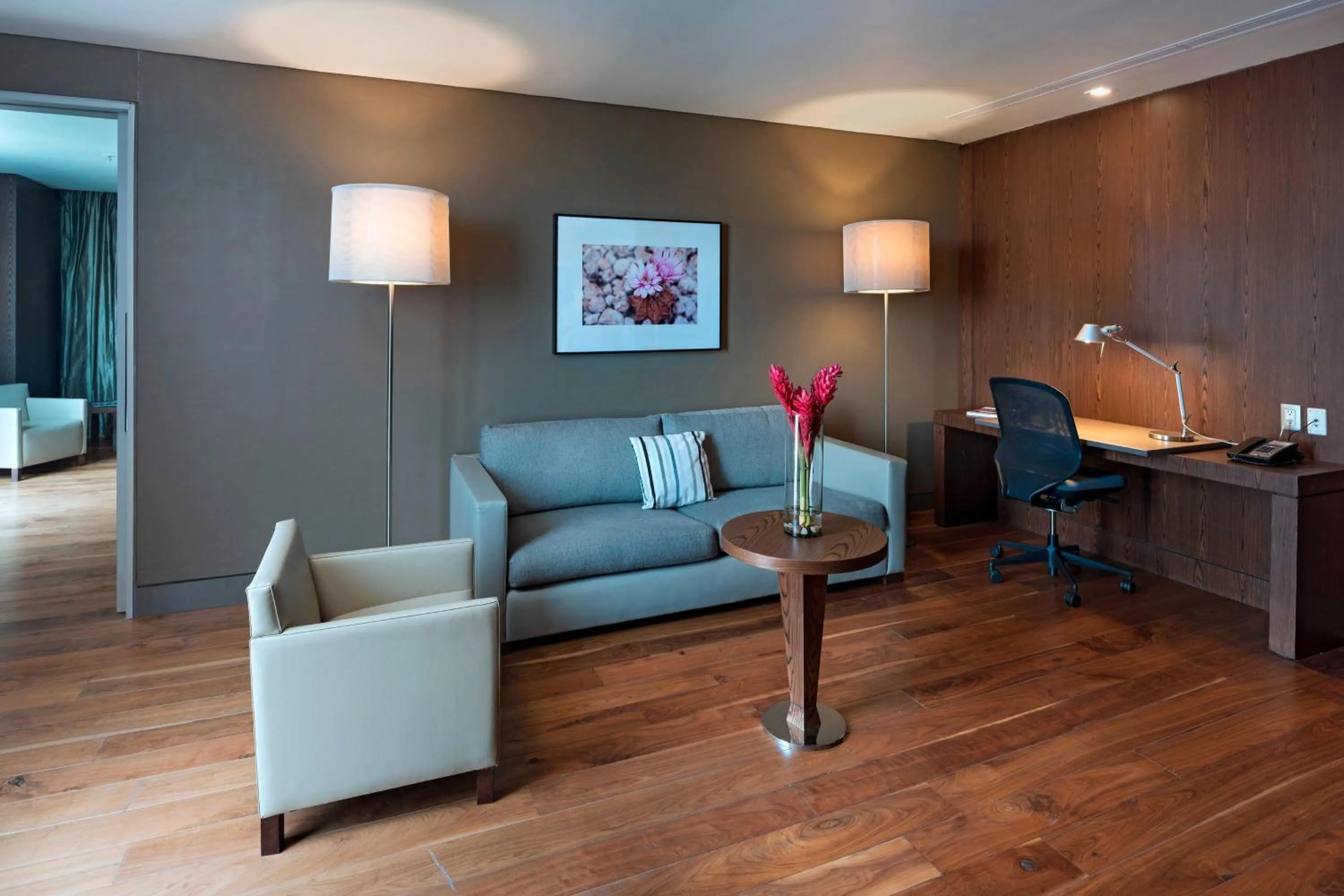 Living room in The Westin Santa Fe, Mexico City