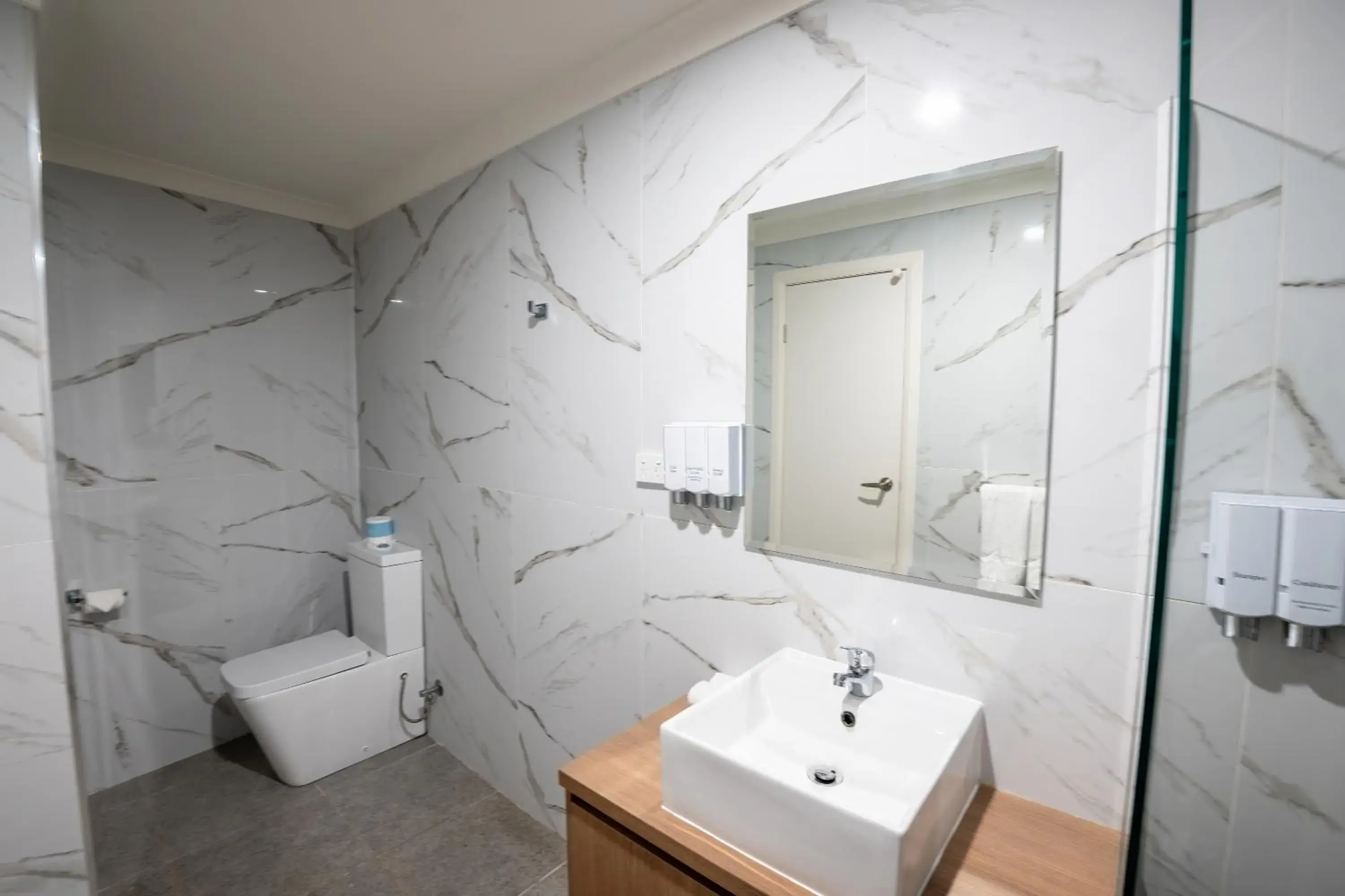 Executive Queen Bayview in Bayside Hotel Executive Queen Bayview in Bayside Hotel