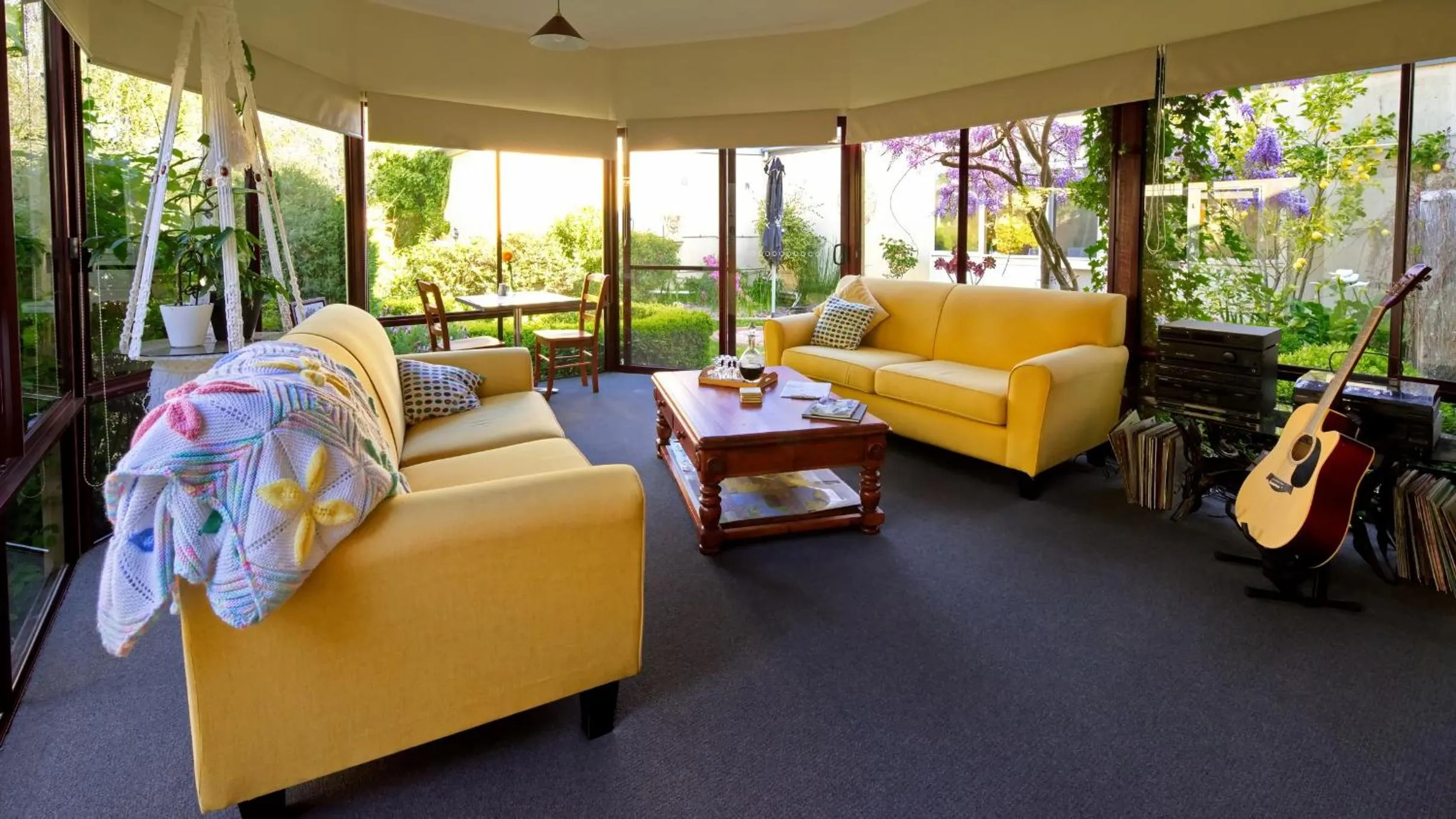 Property building in Tranquilles Bed & Breakfast