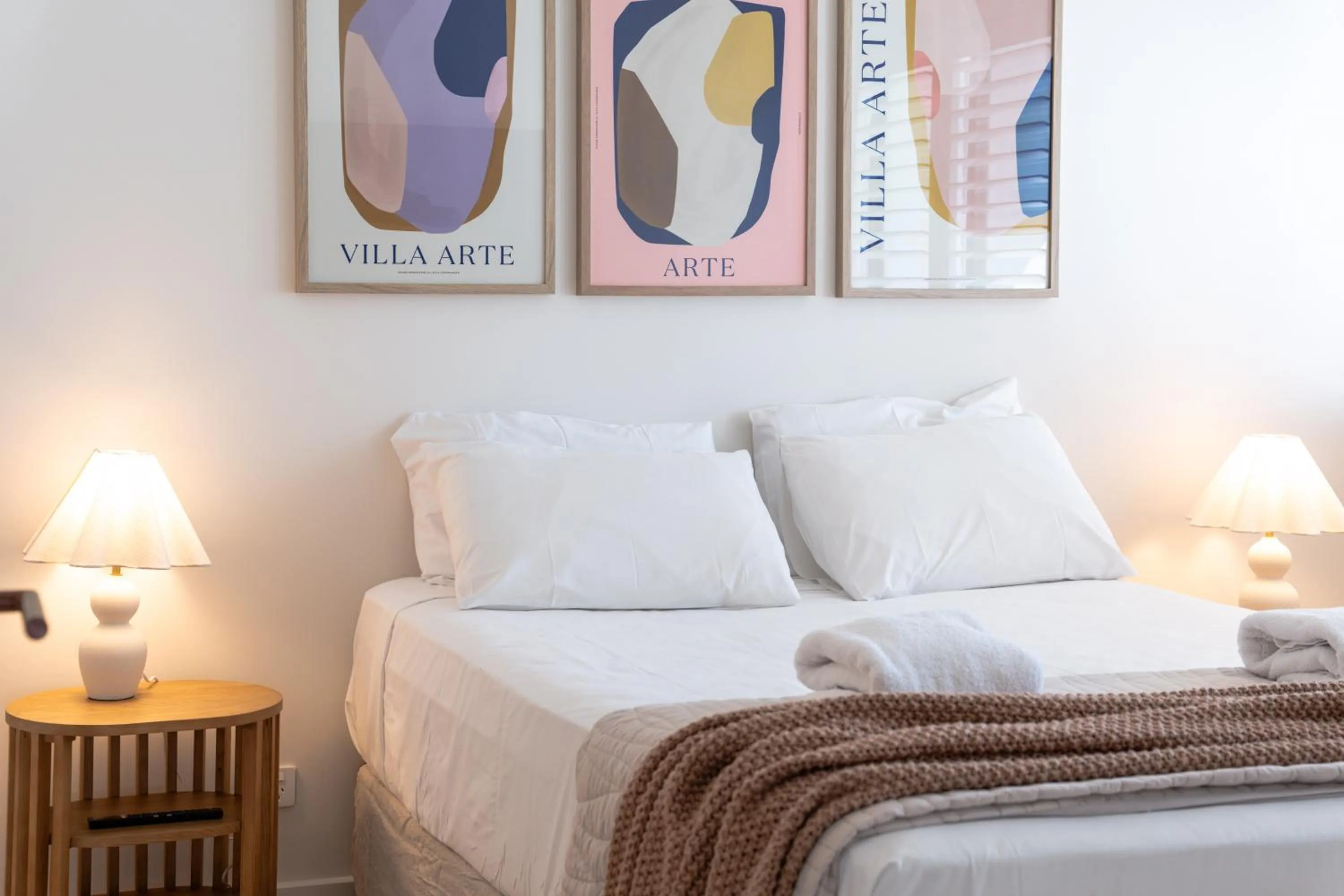 Bedroom, Bed in Munna Beach Apartments