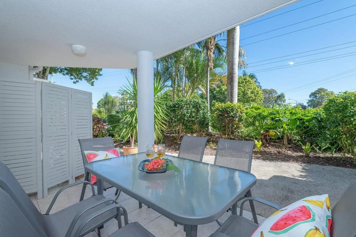Patio in Munna Beach Apartments