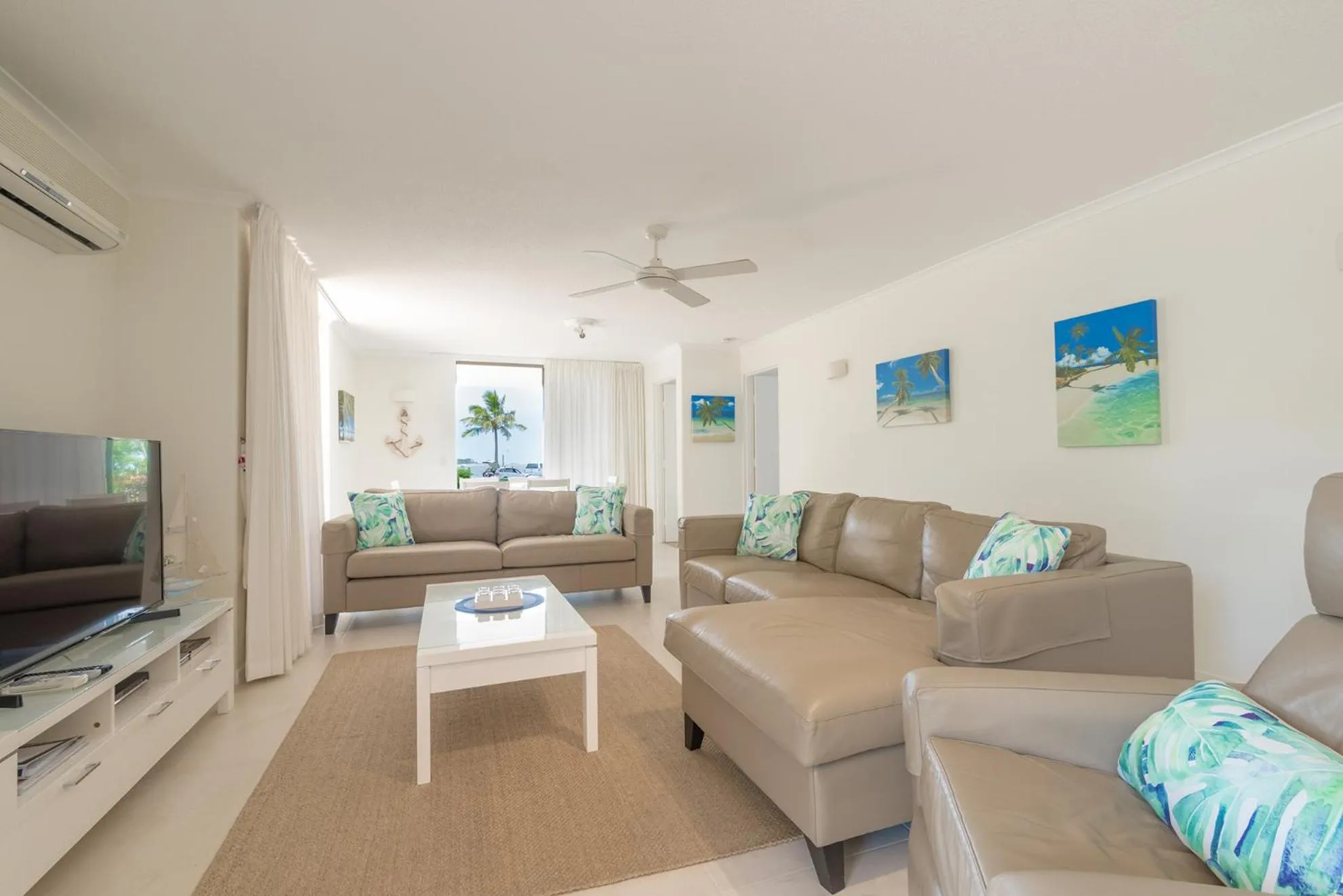 Living room in Munna Beach Apartments