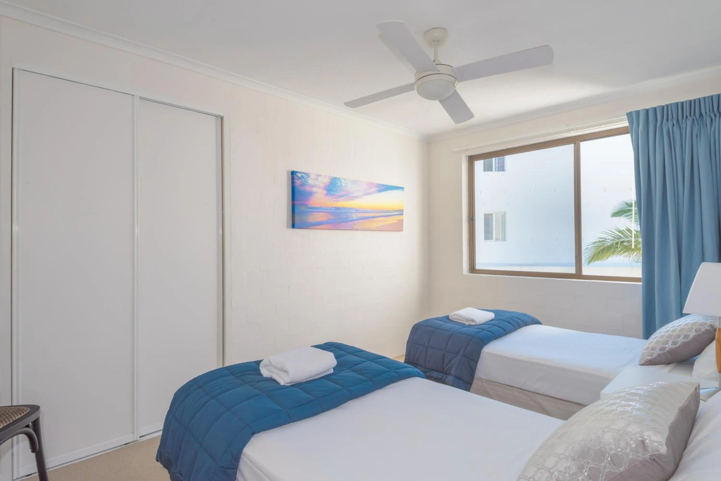 Bedroom, Bed in Munna Beach Apartments