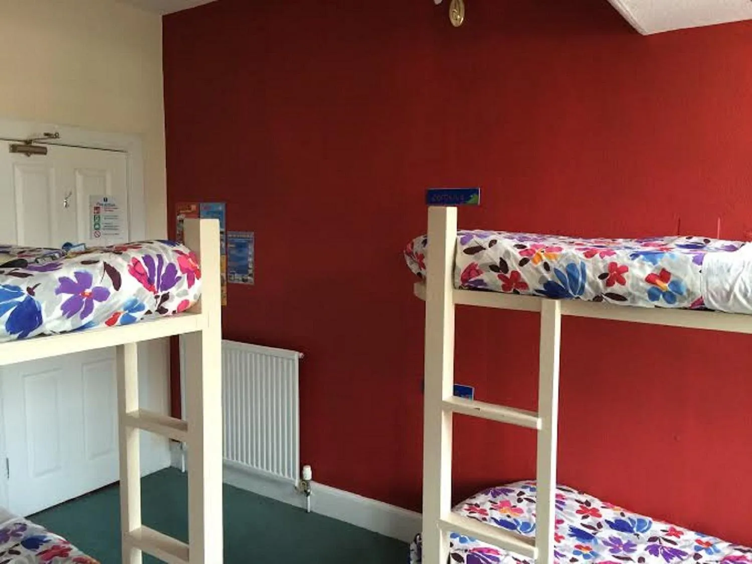 Bed in 6-Bed Female Dormitory Room in Pitlochry Backpackers