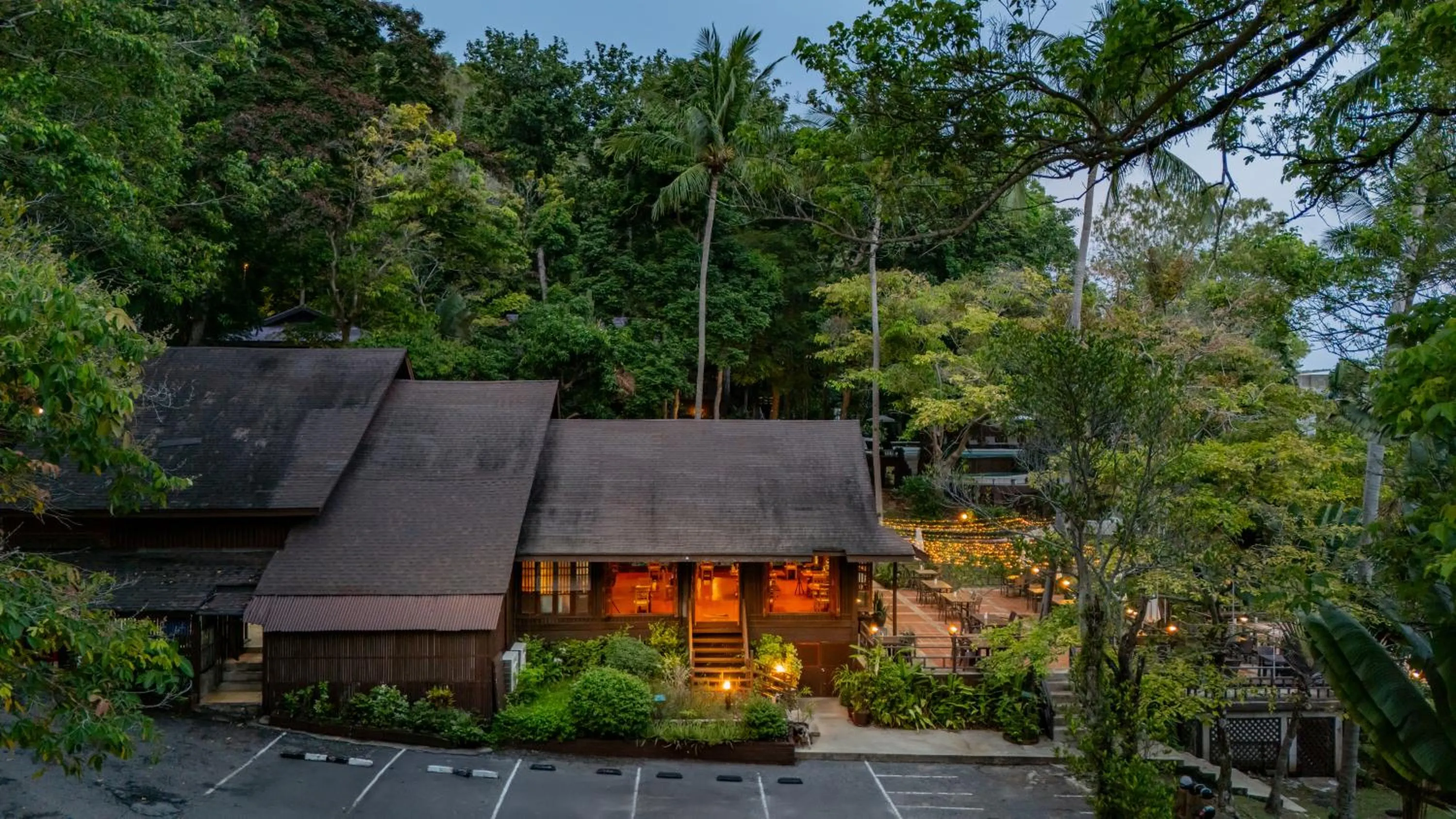 Restaurant/places to eat in Baan Krating Phuket Resort -SHA Plus