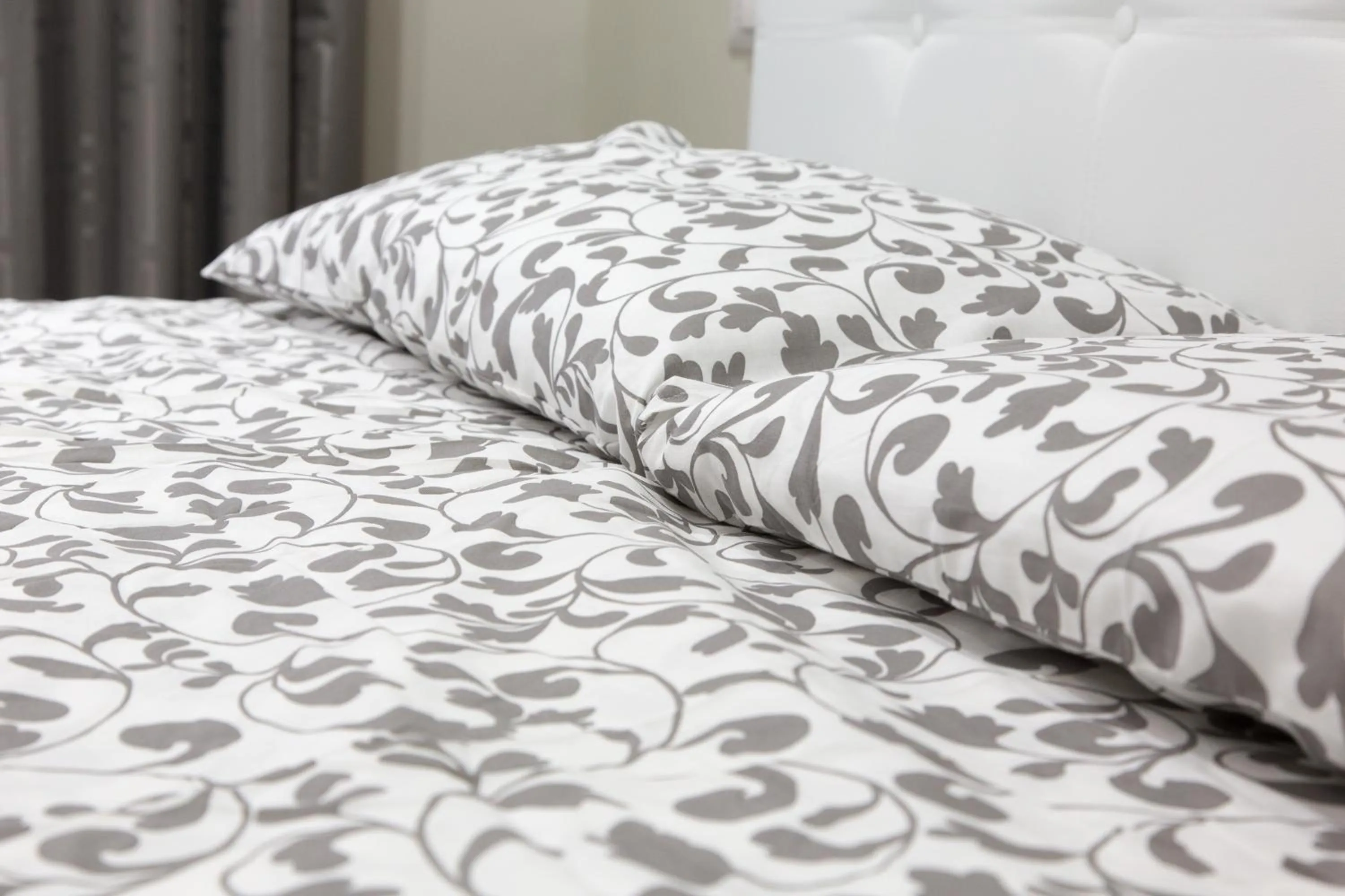 Decorative detail, Bed in Venustas Roma Hotel