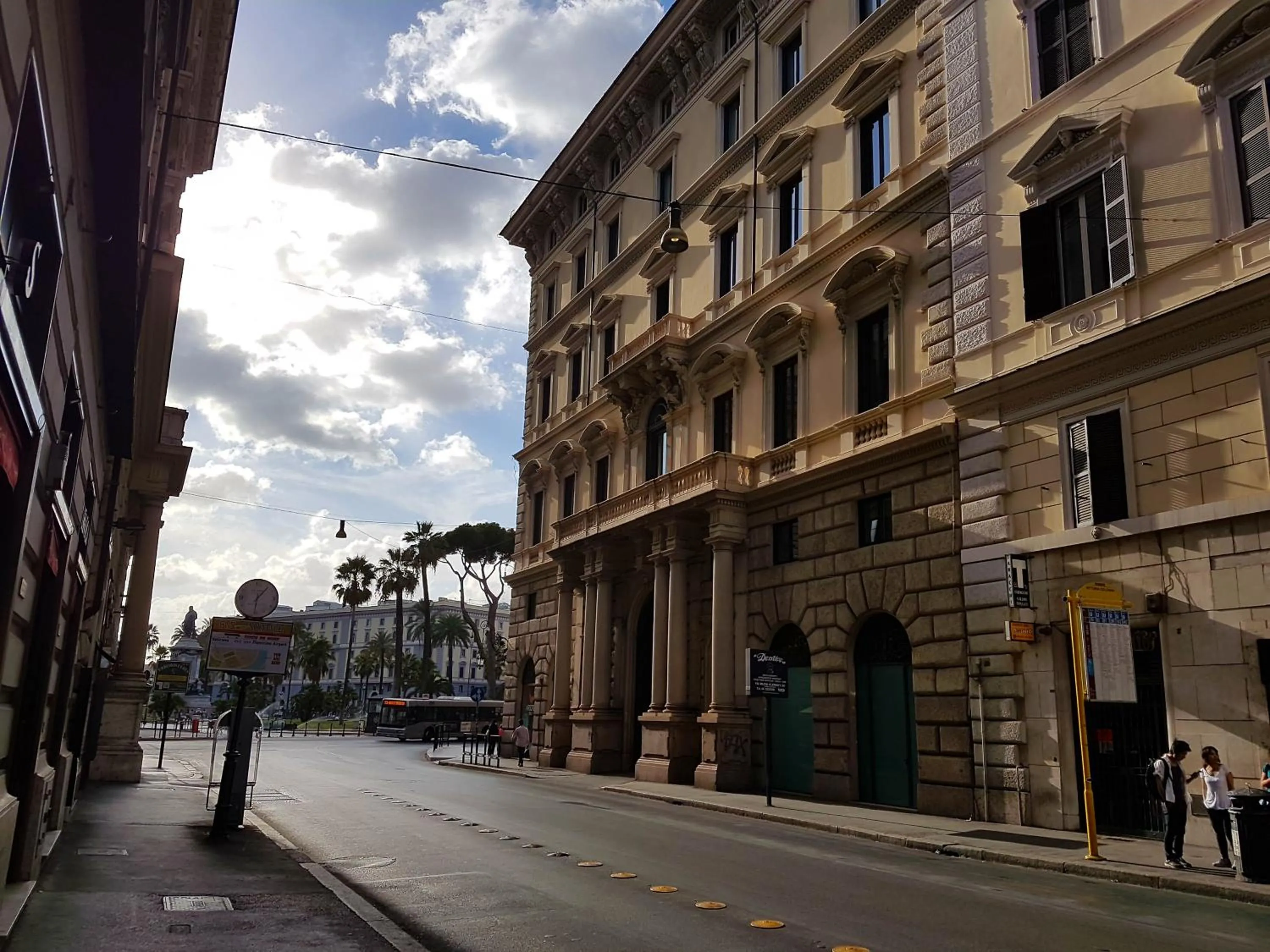 Property building in Venustas Roma Hotel