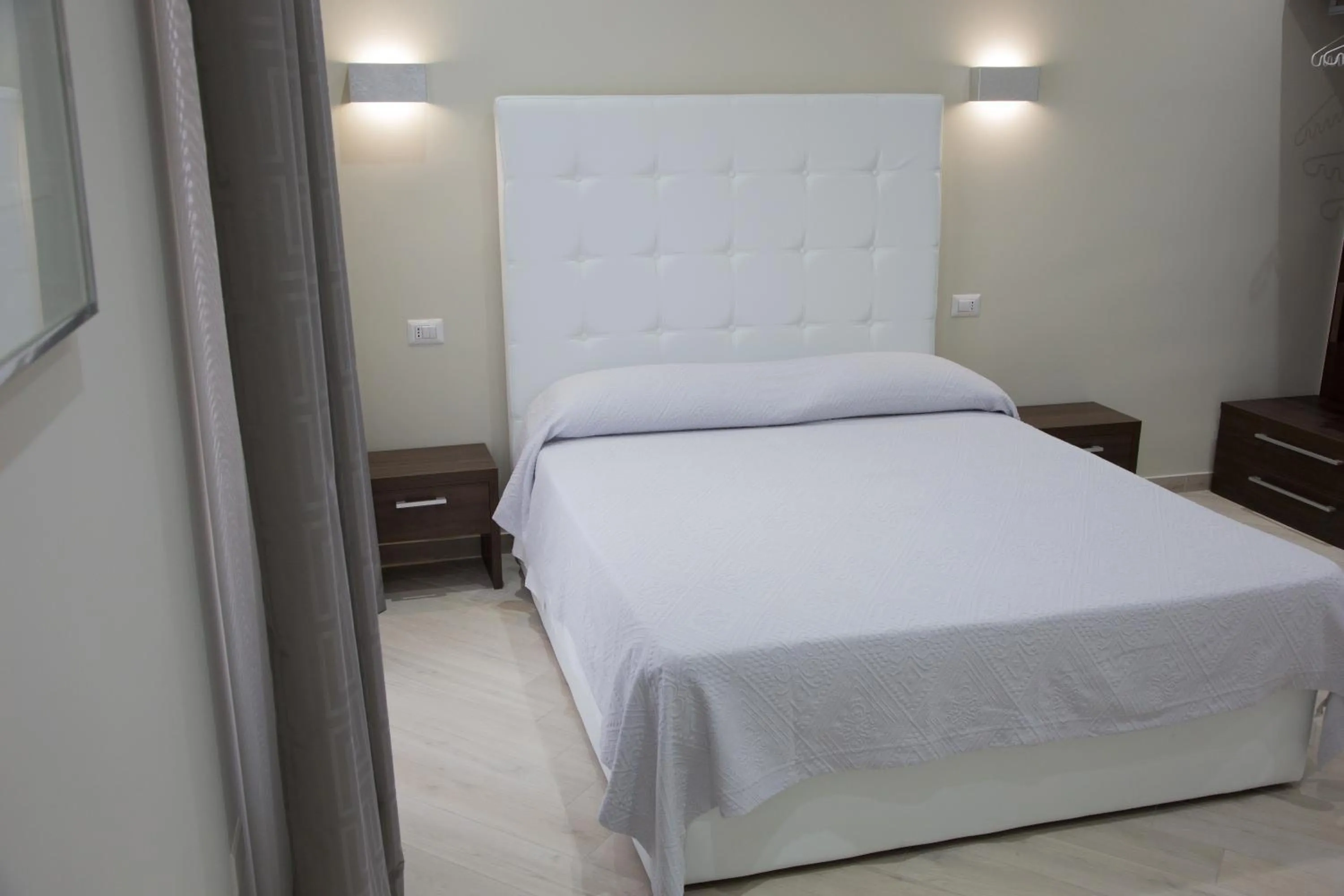Bedroom, Bed in Venustas Roma Hotel