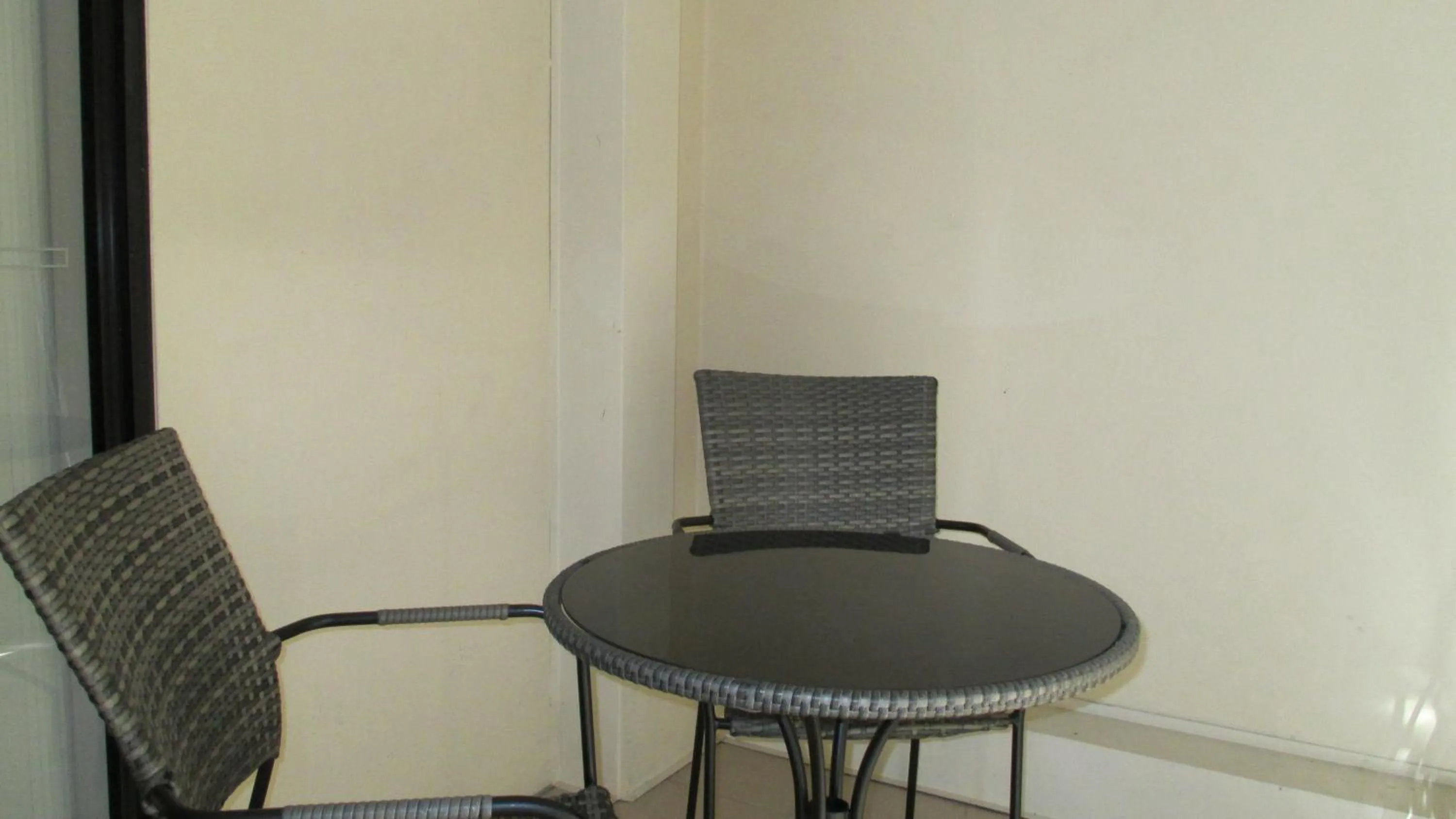 Balcony/Terrace in Edge Apartments Cairns