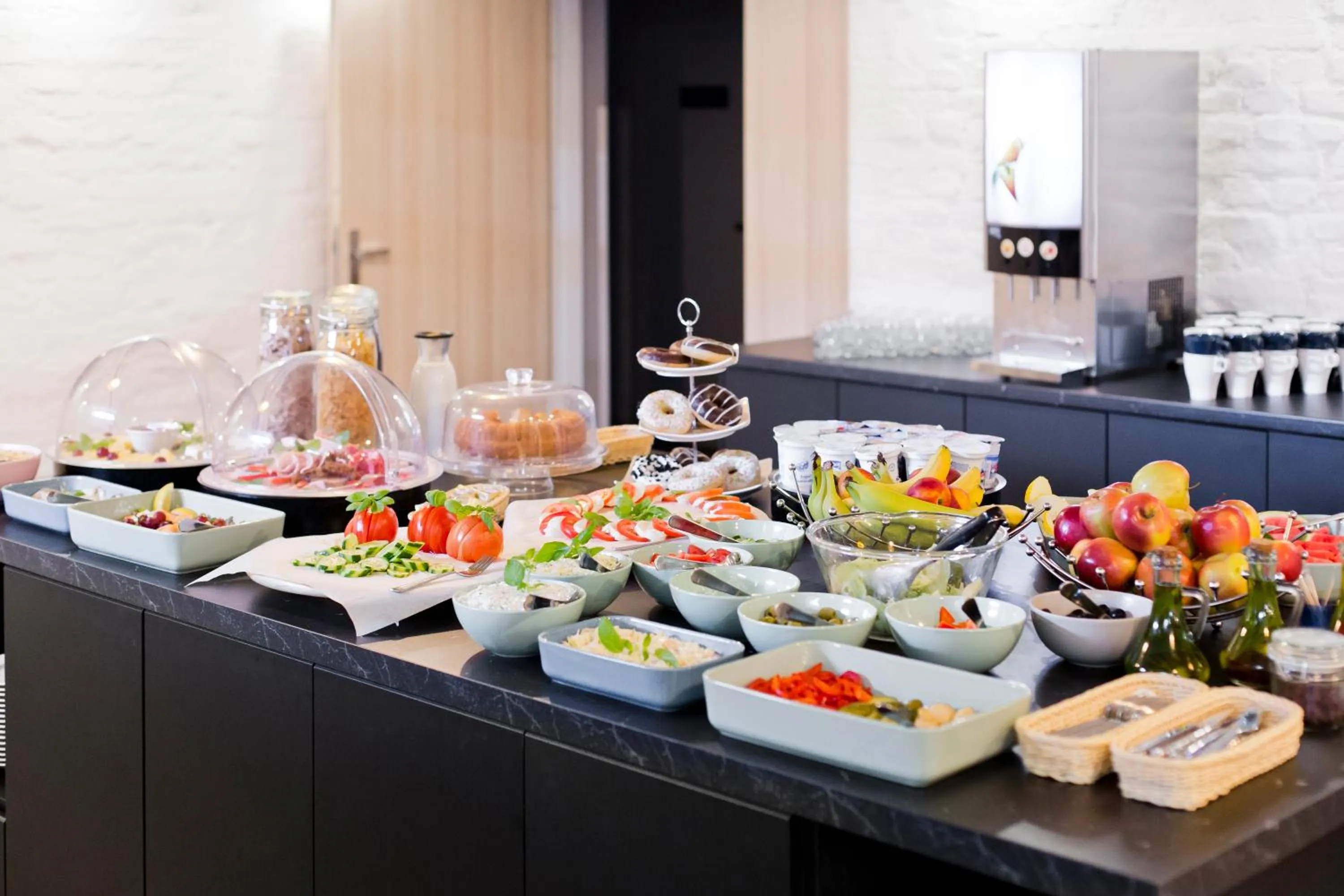 Buffet breakfast in Hotel Silver