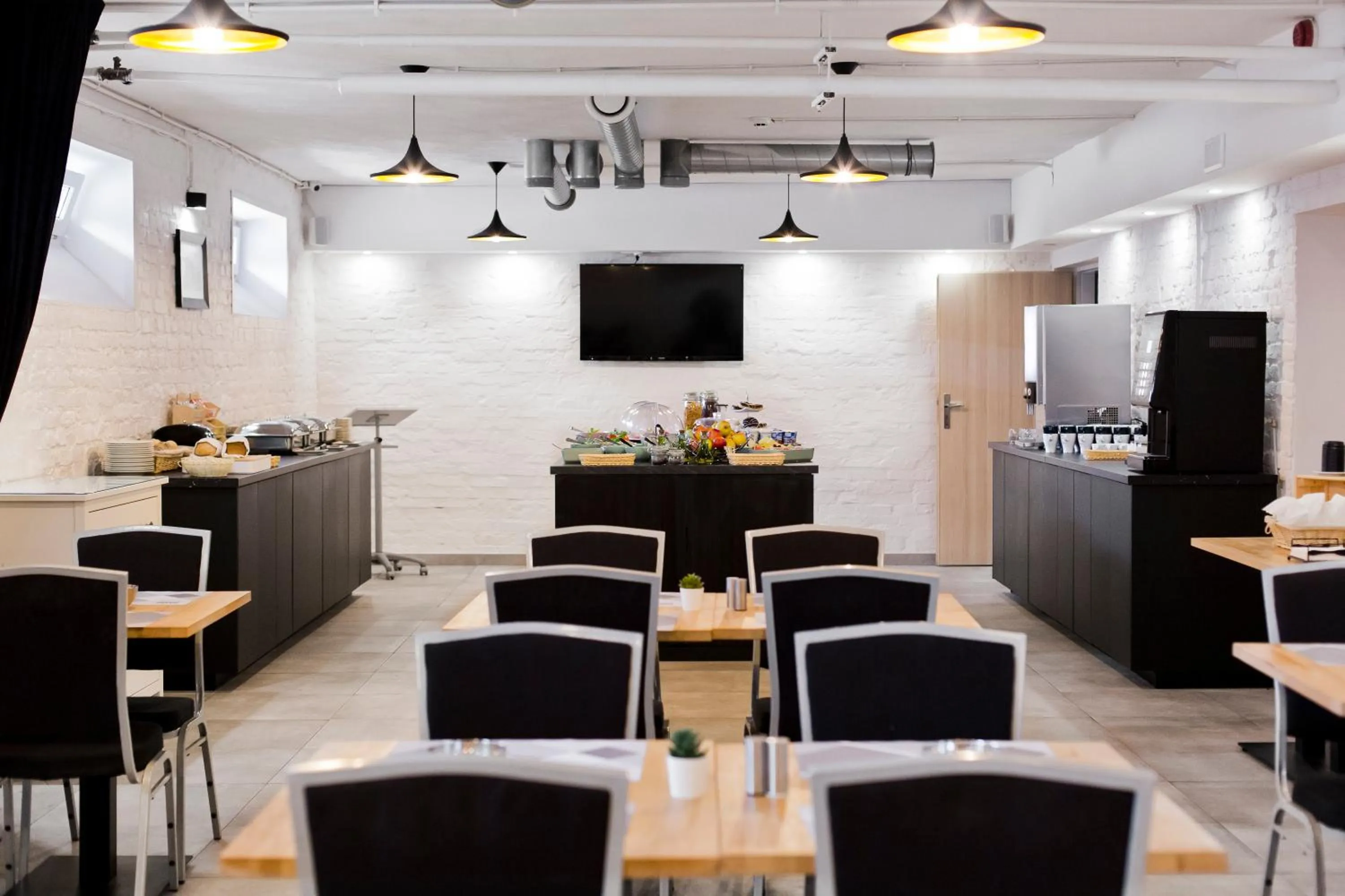 Buffet breakfast in Hotel Silver