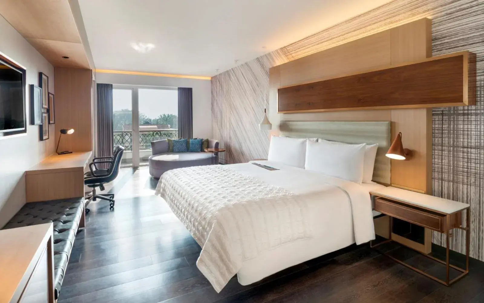 Bed in Le Meridien Goa, Calangute Bed in Le Meridien Goa, Calangute