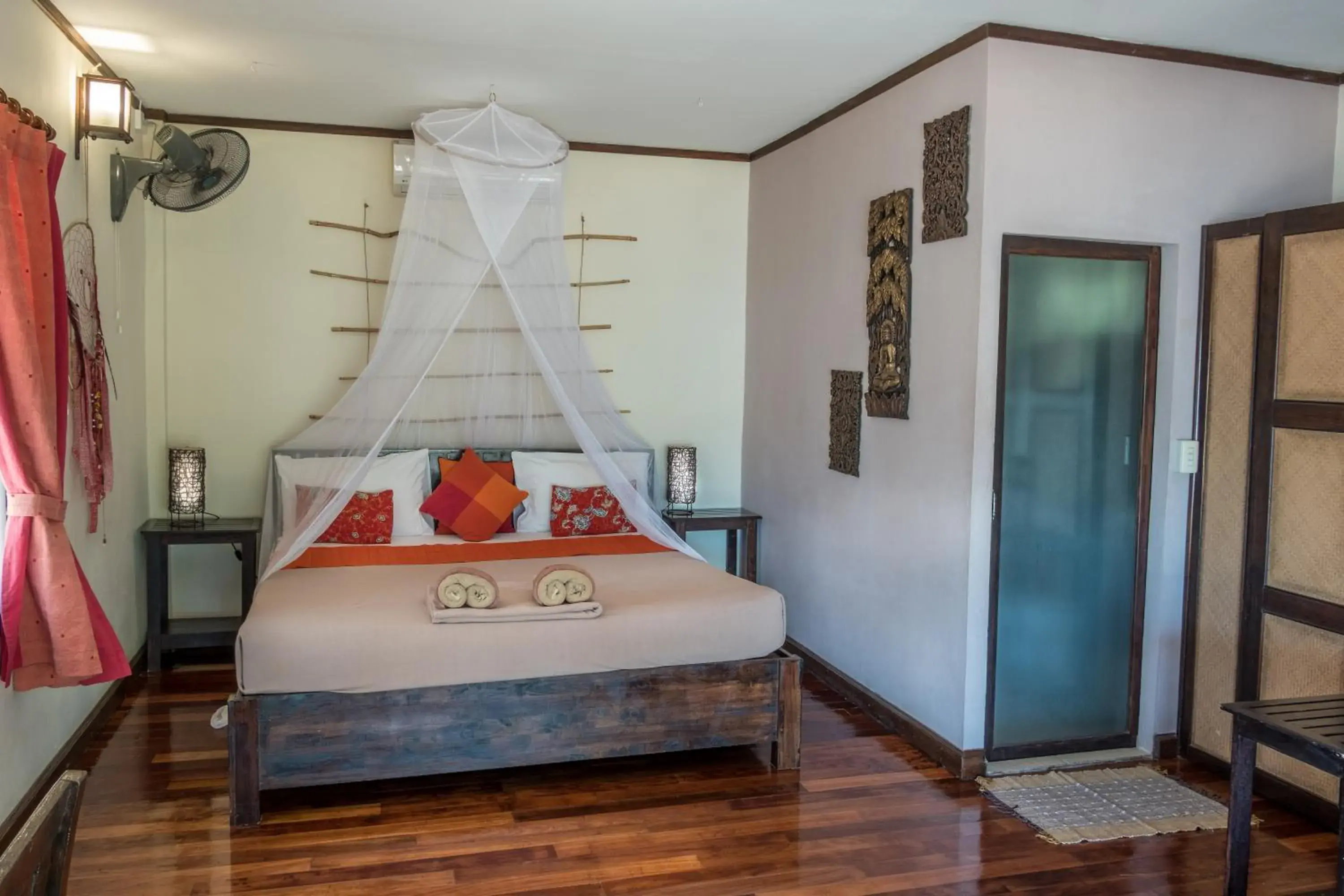 Photo of the whole room, Bed in Baan Manali Resort Photo of the whole room, Bed in Baan Manali Resort