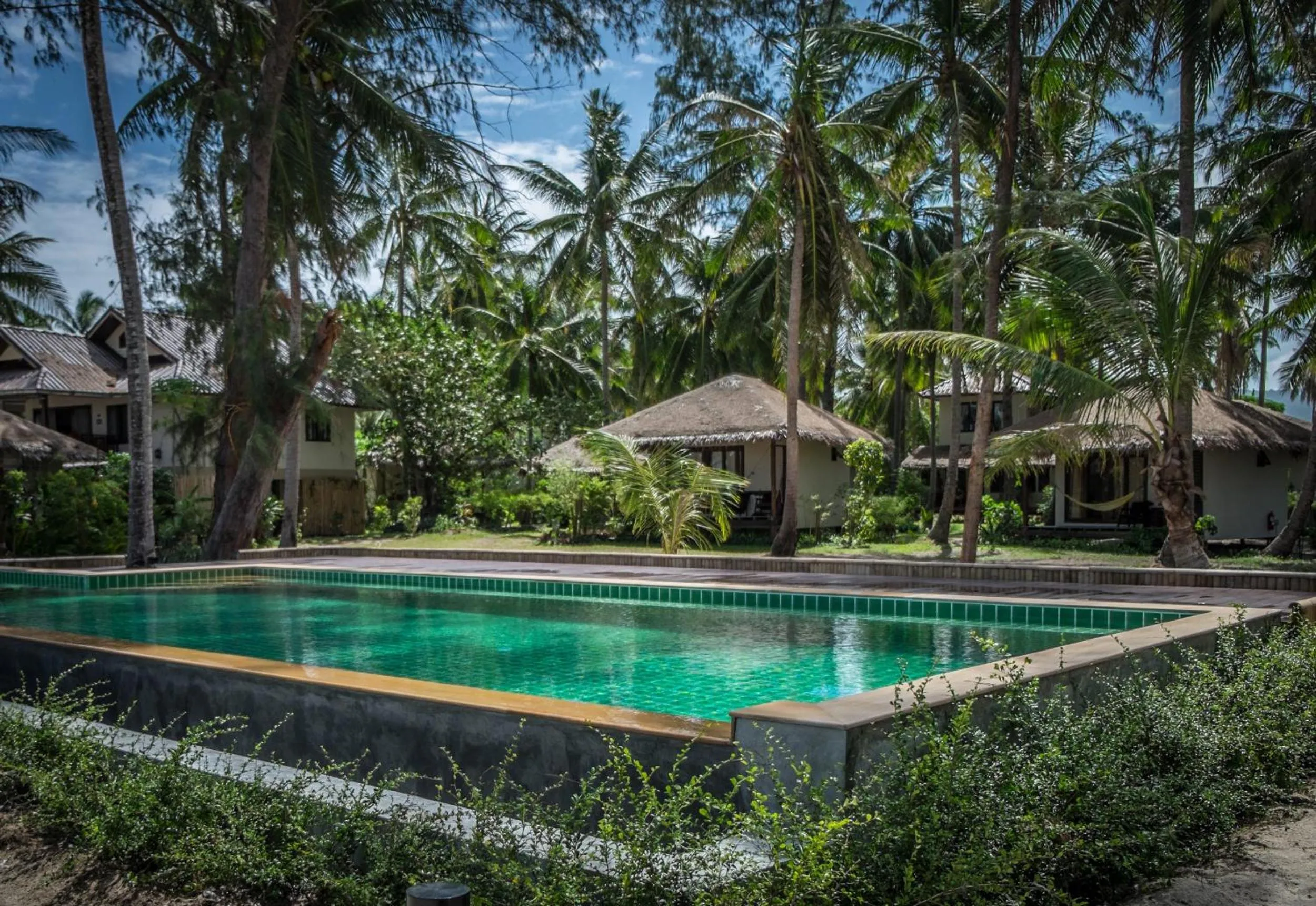 Facade/entrance in Baan Manali Resort