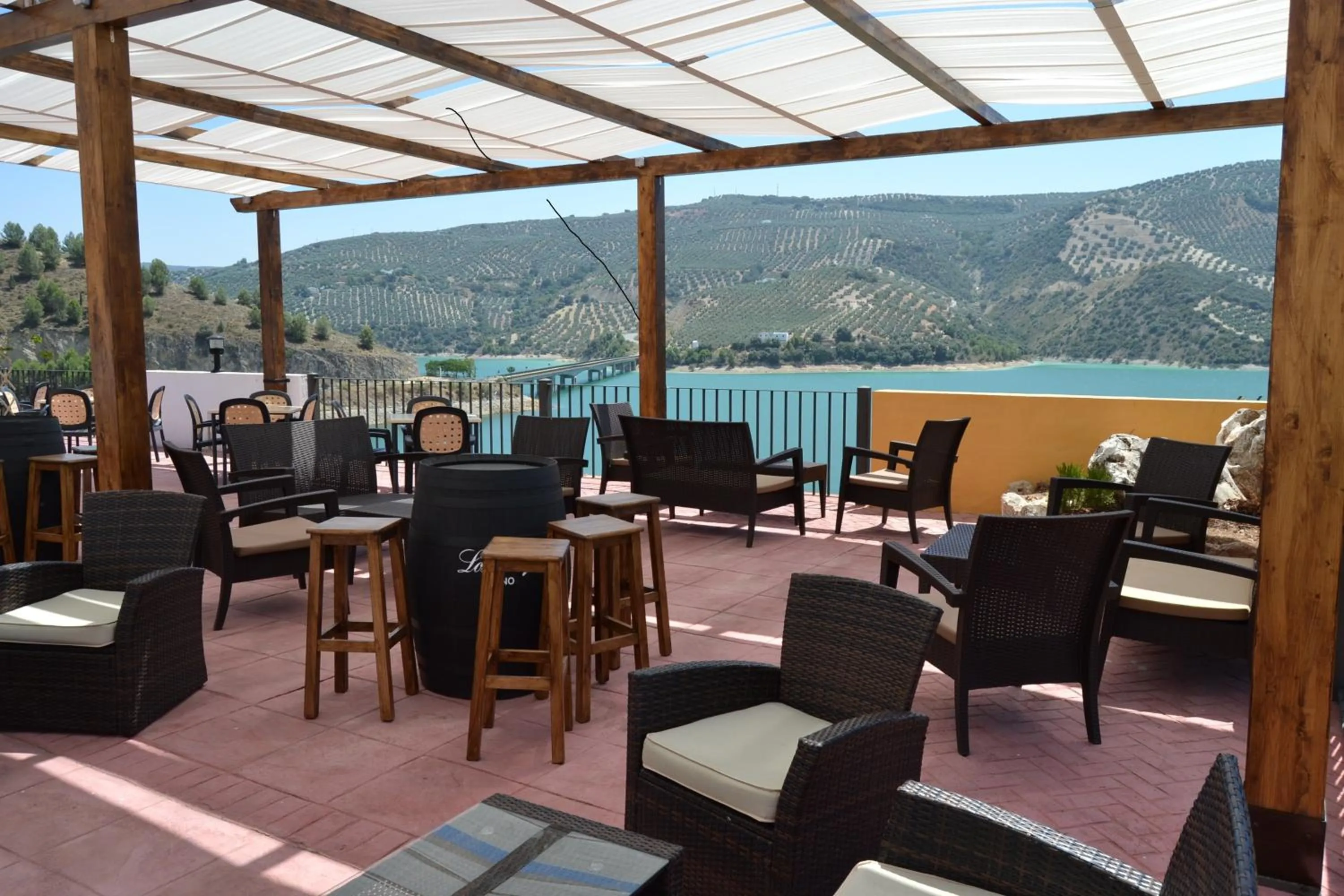 BBQ facilities in Caserio de Iznájar