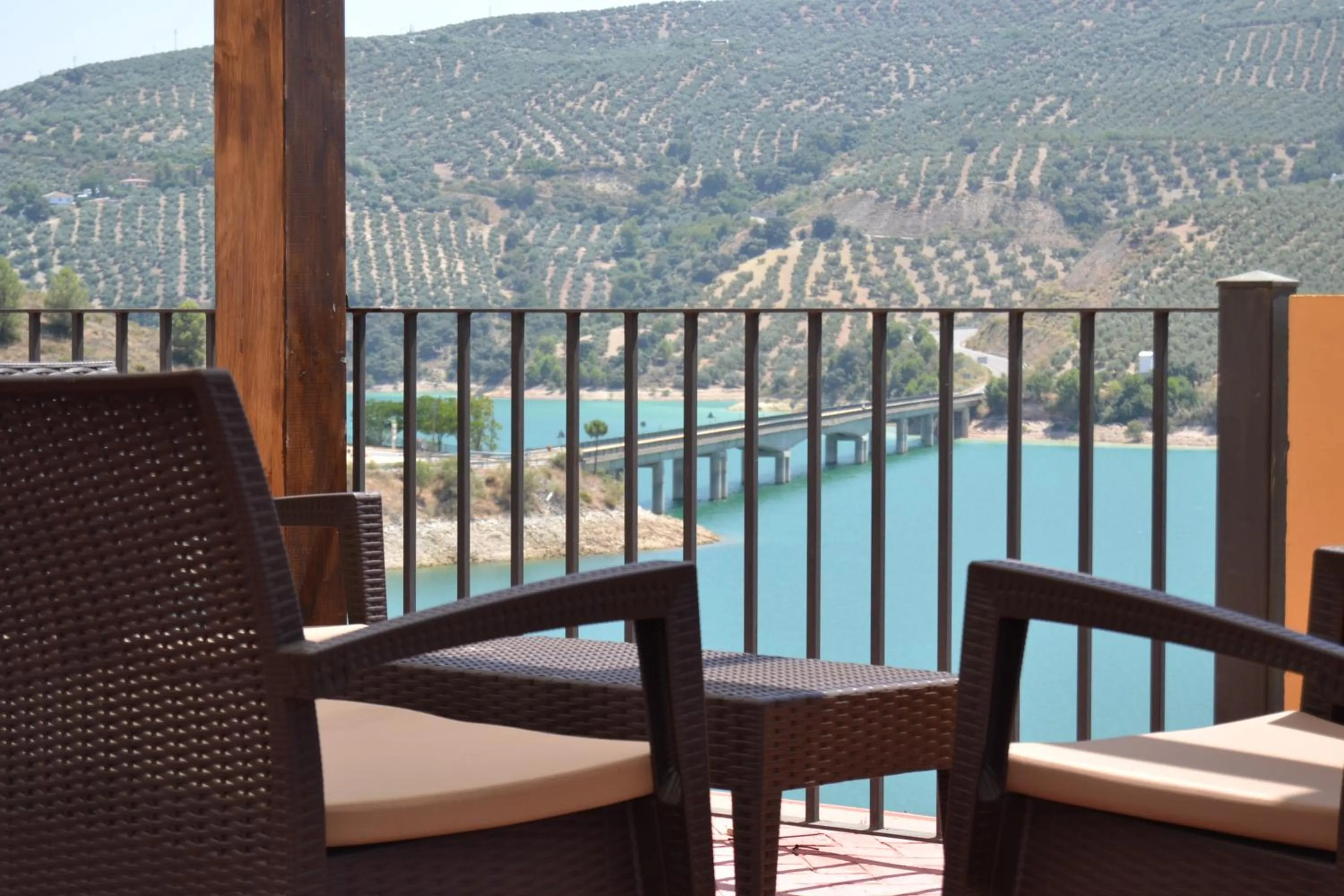 Lake view in Caserio de Iznájar