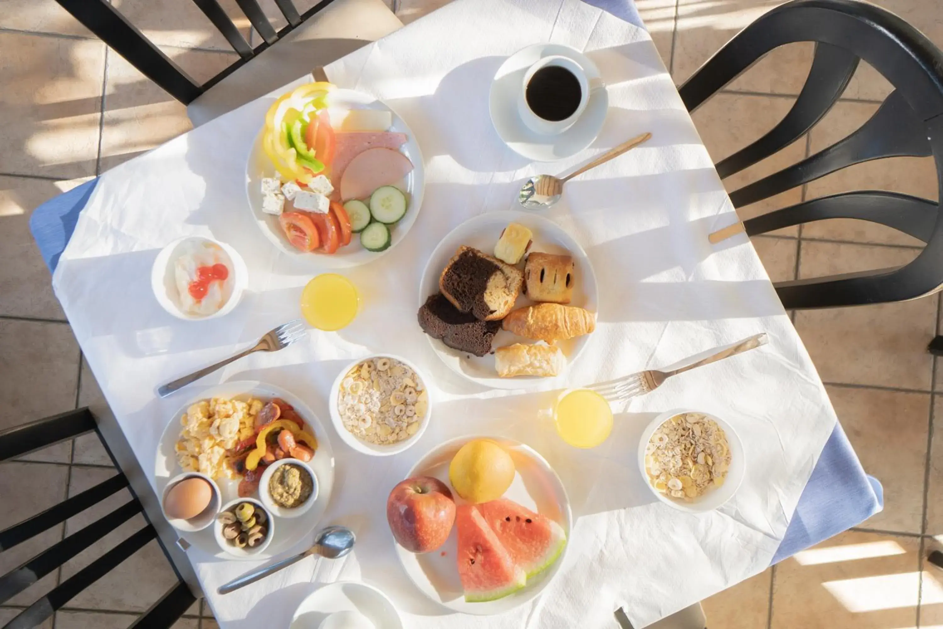 Restaurant/places to eat in Gorgona Hotel Restaurant/places to eat in Gorgona Hotel