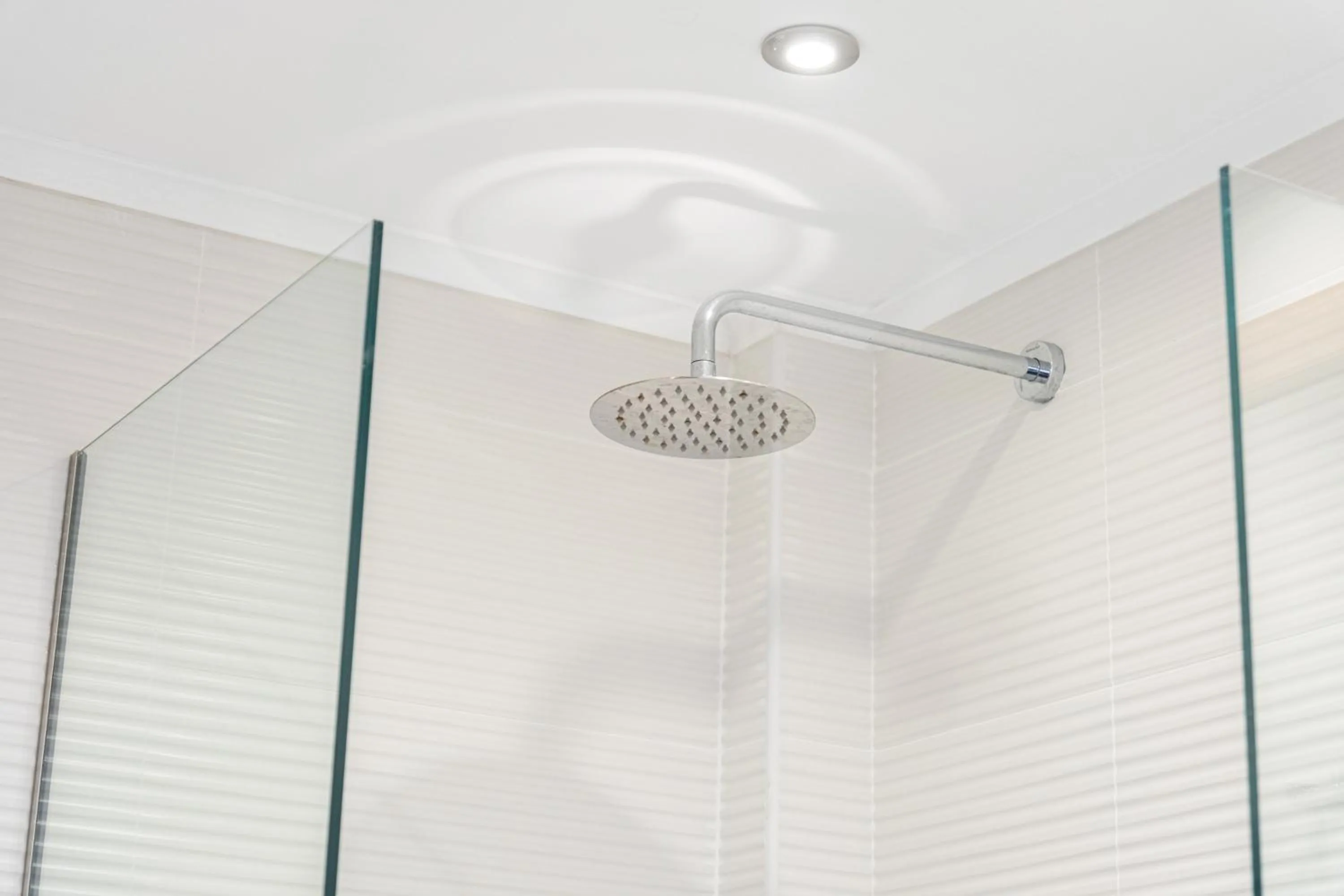 Shower in Gorgona Hotel