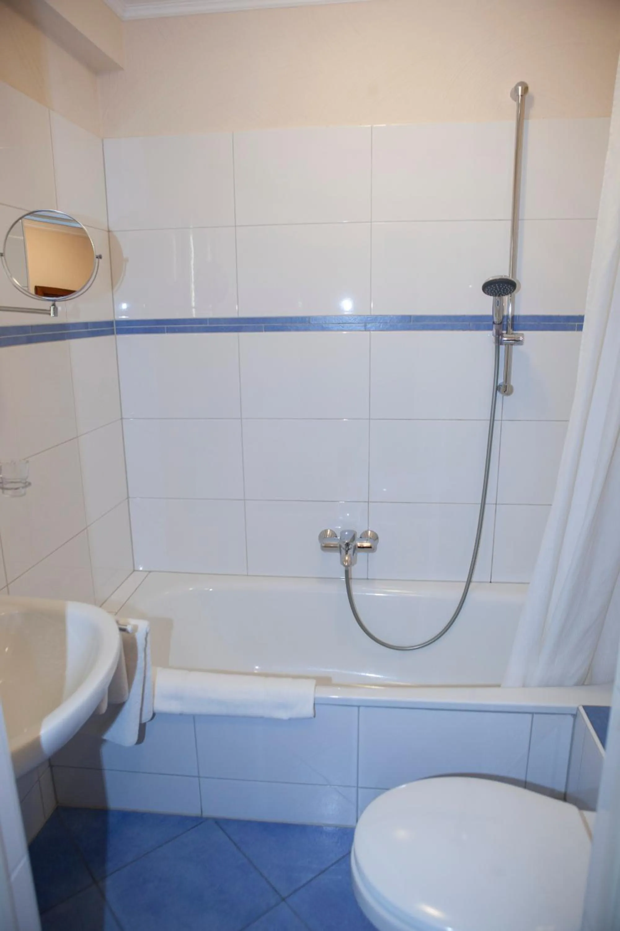 Bathroom in Hotel Baden