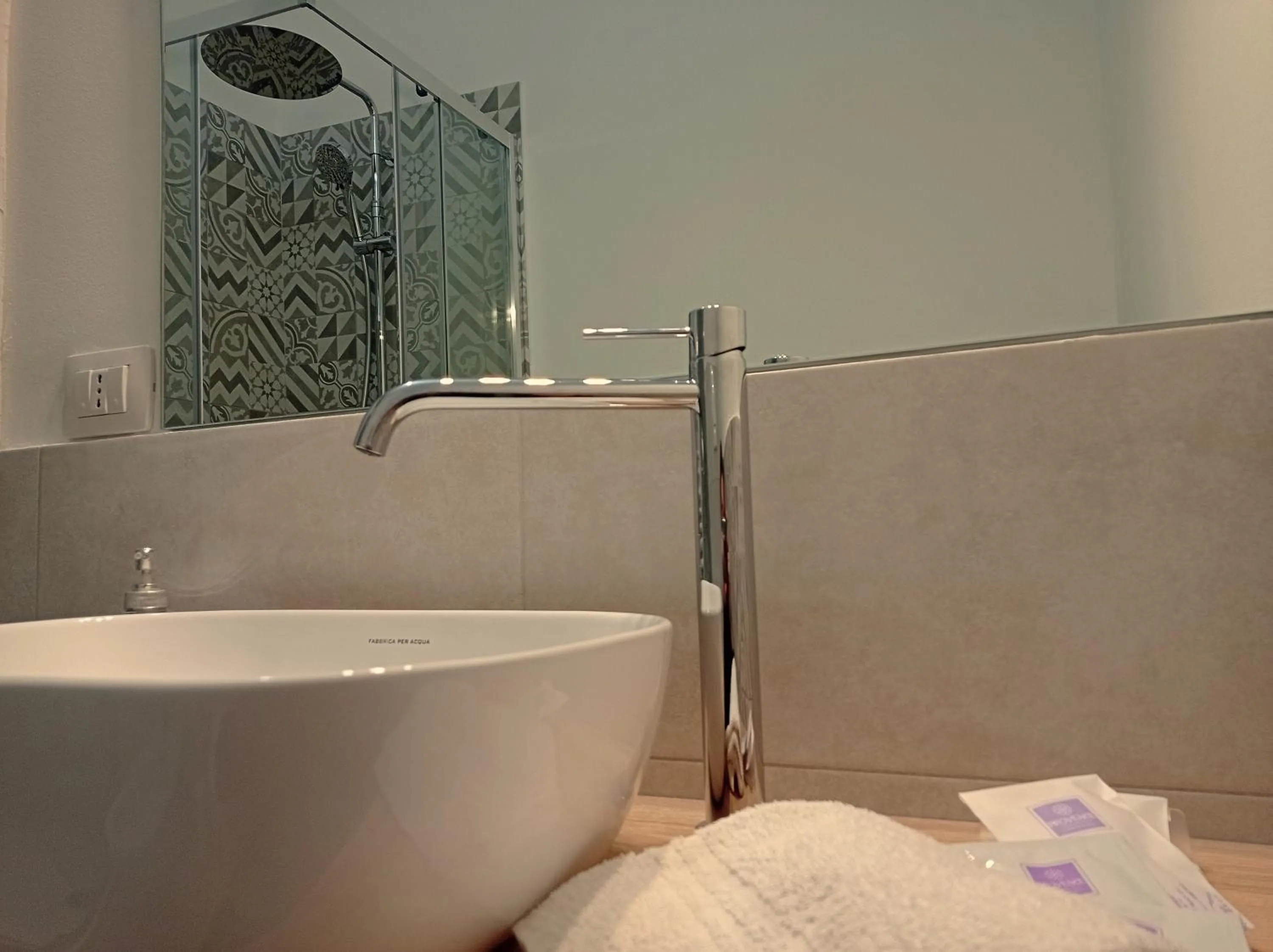 Shower in Vigne Vecchie