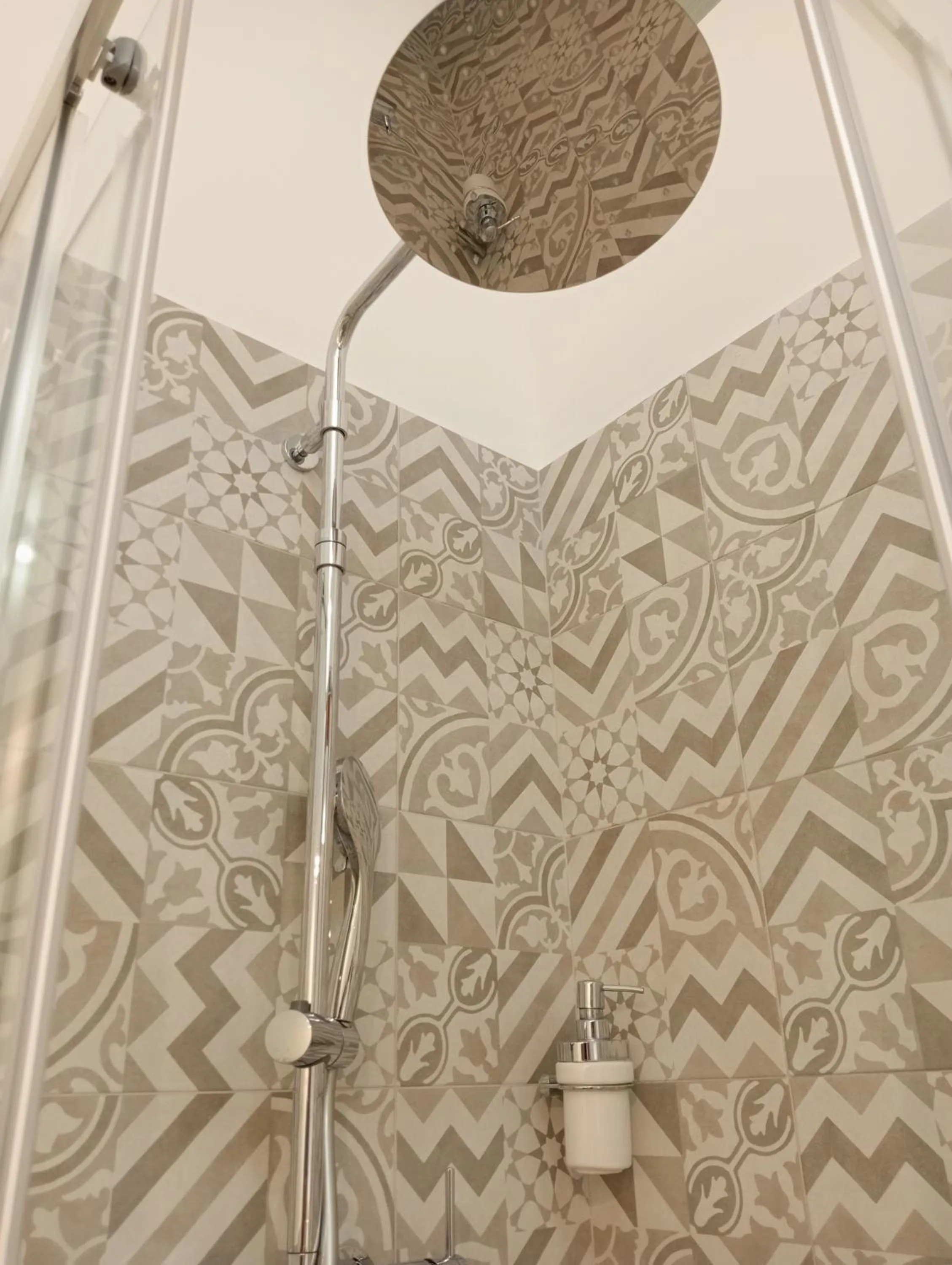 Shower in Vigne Vecchie