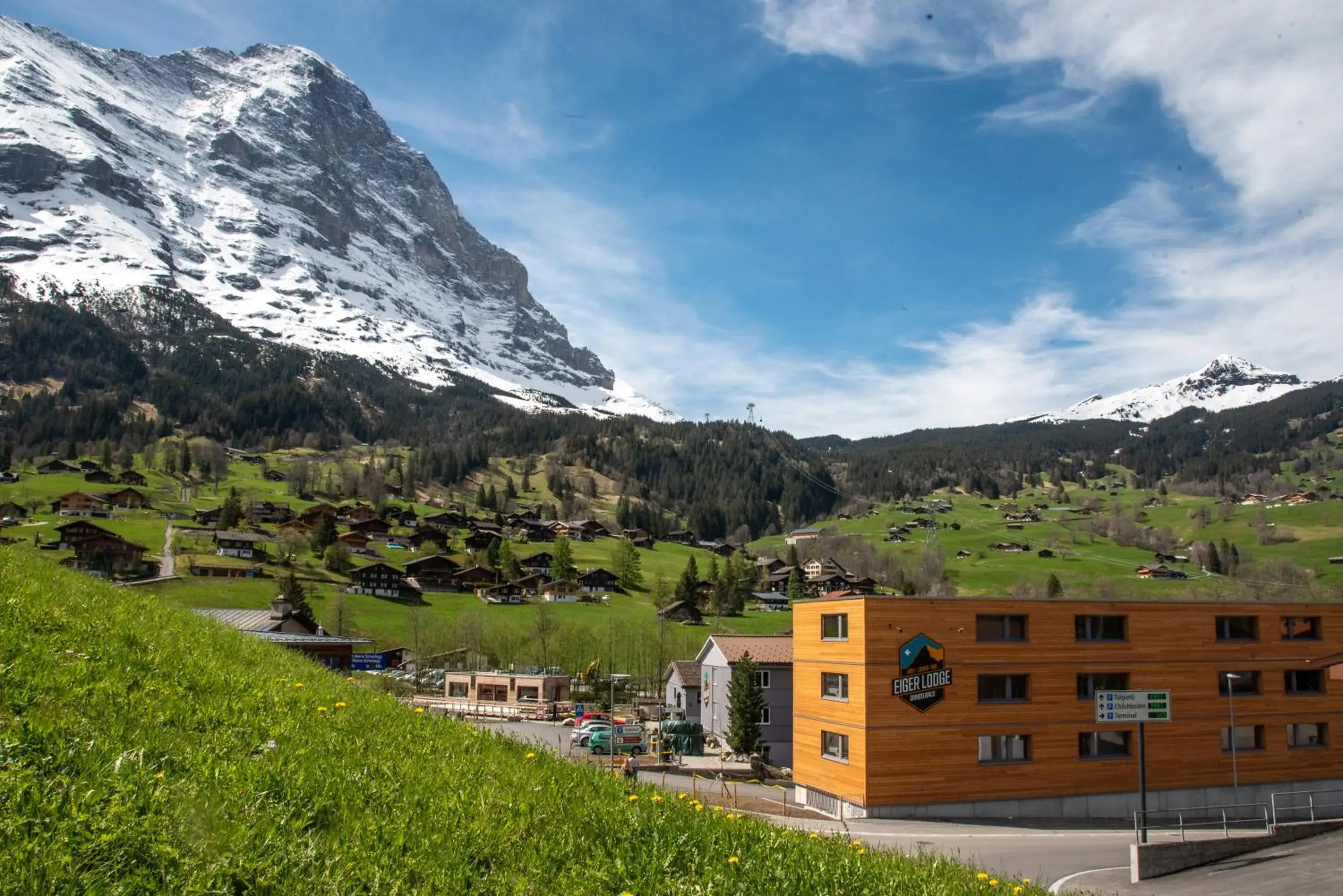 Property building in Eiger Lodge Easy Property building in Eiger Lodge Easy