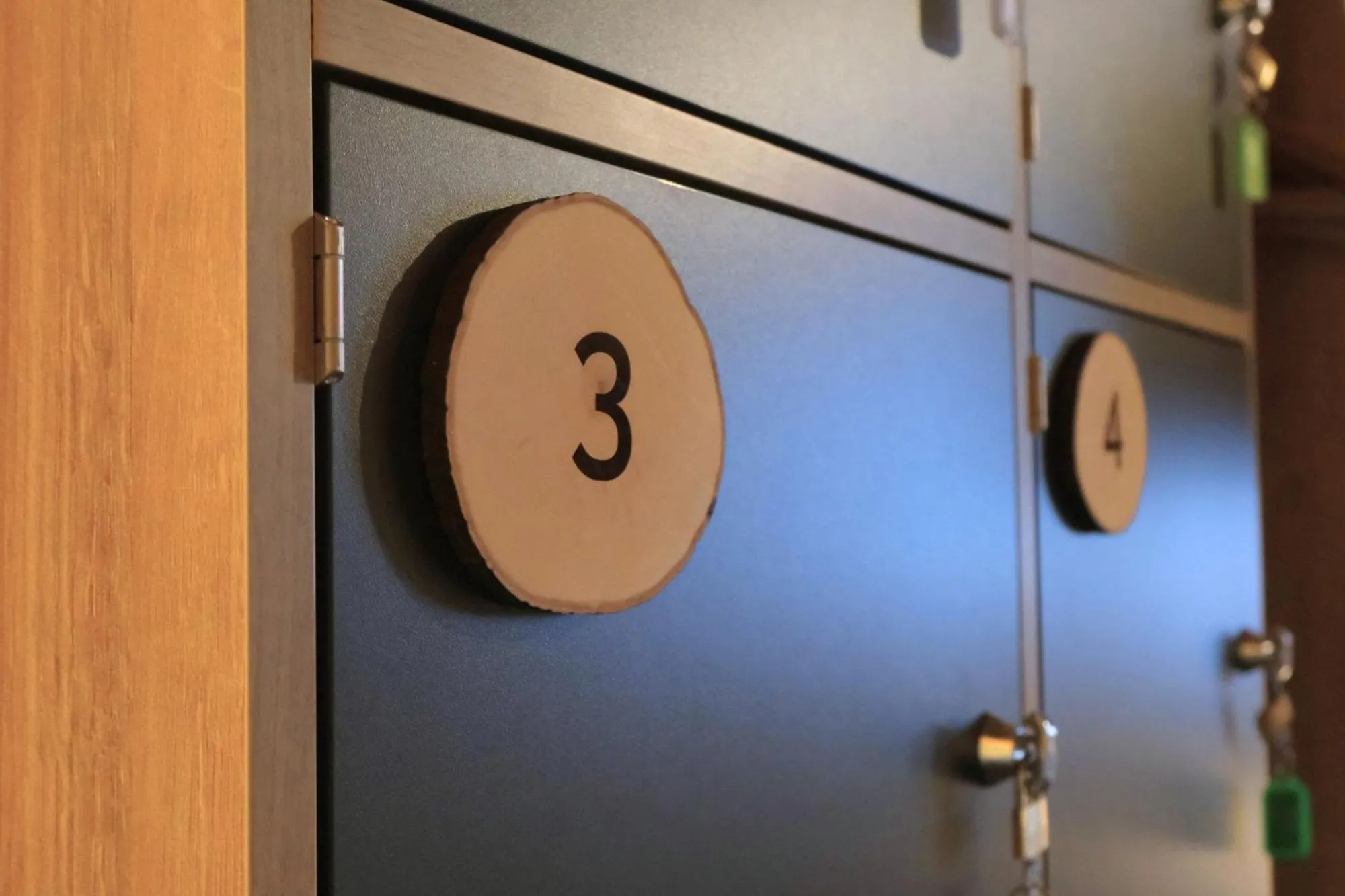 wardrobe in Eiger Lodge Easy