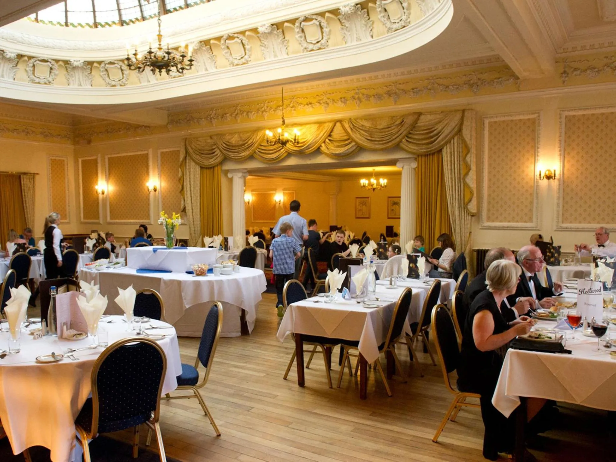 Restaurant/places to eat in TLH Victoria Hotel - TLH Leisure, Entertainment and Spa Resort