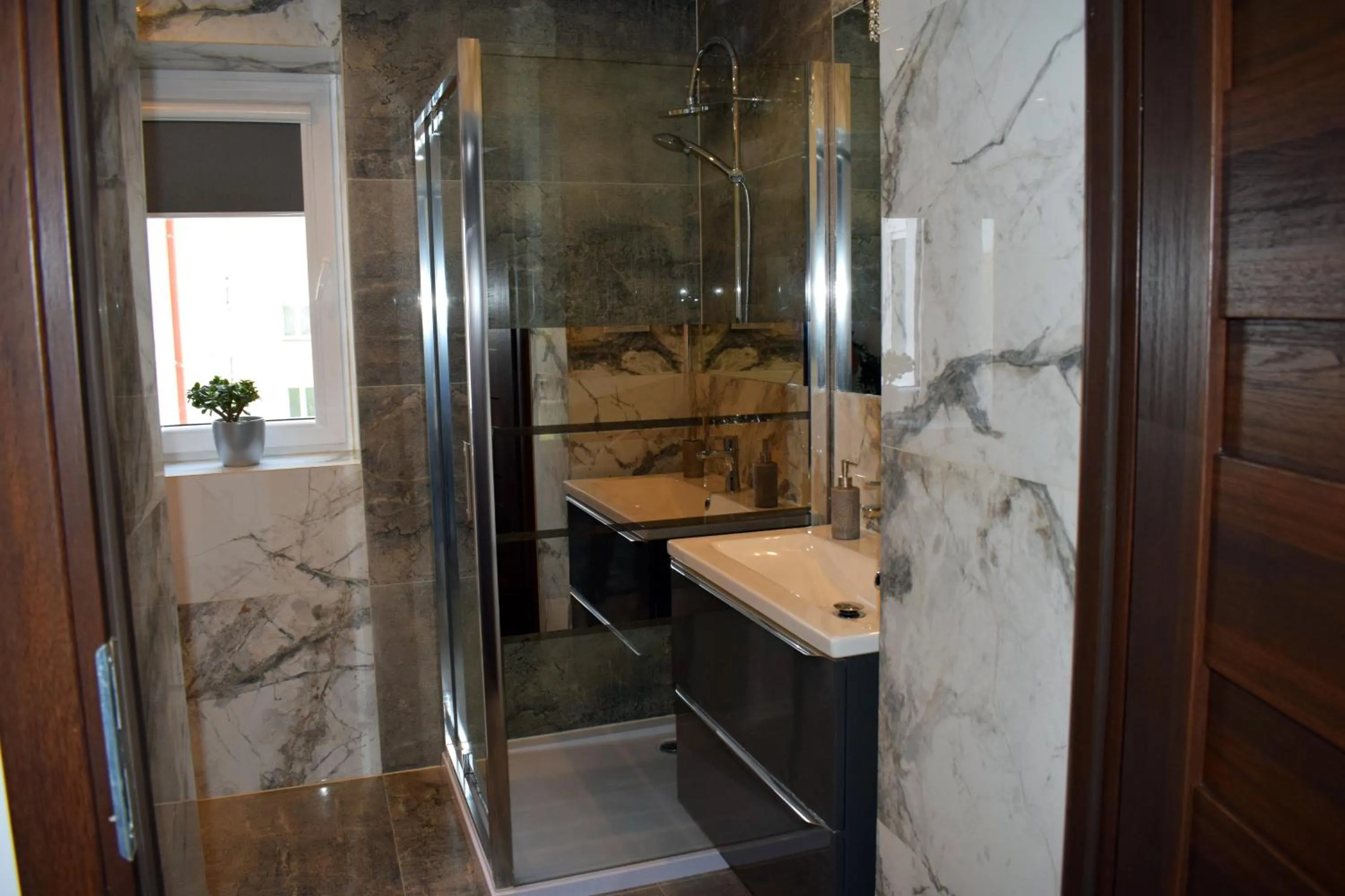 Sepia Restauracja & Noclegi