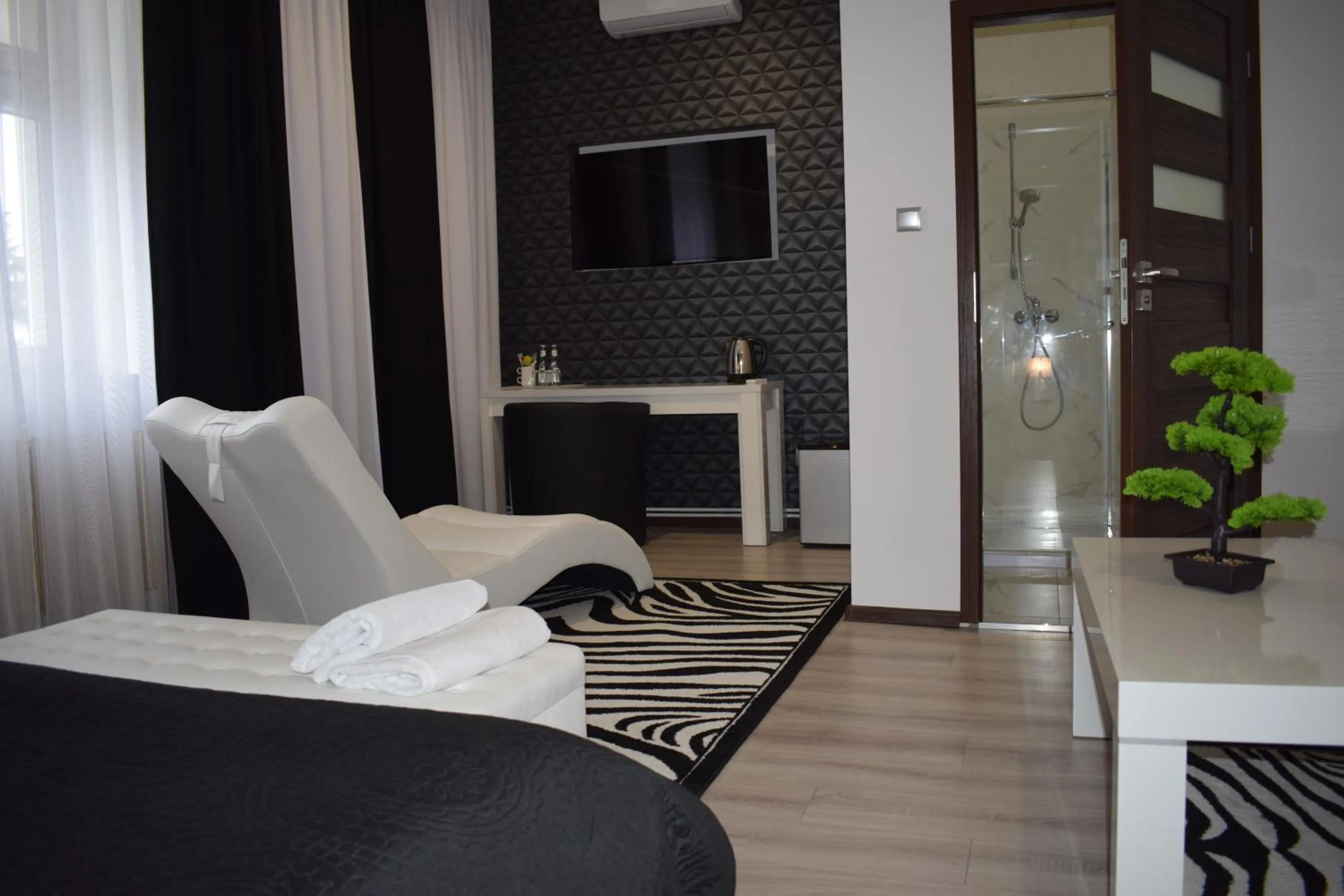 Sepia Restauracja & Noclegi