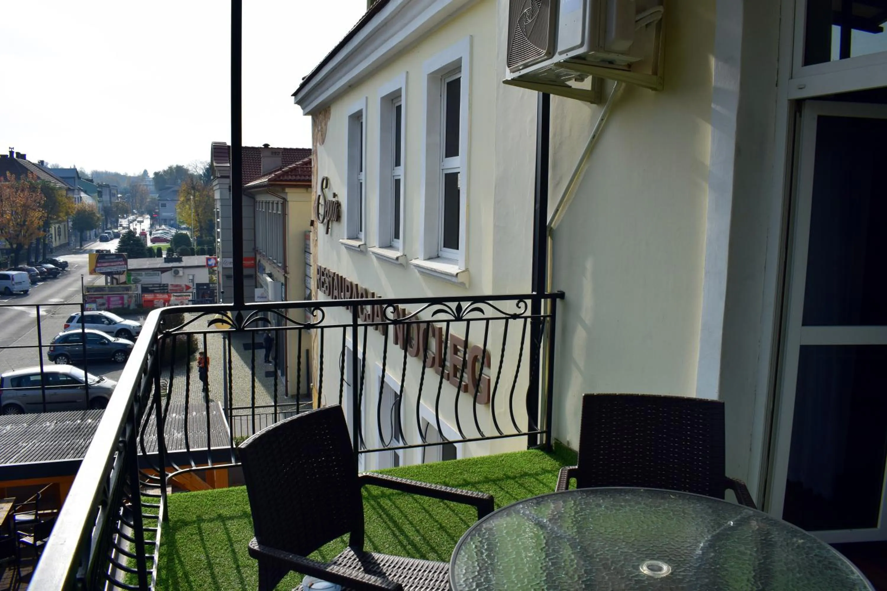 Sepia Restauracja & Noclegi