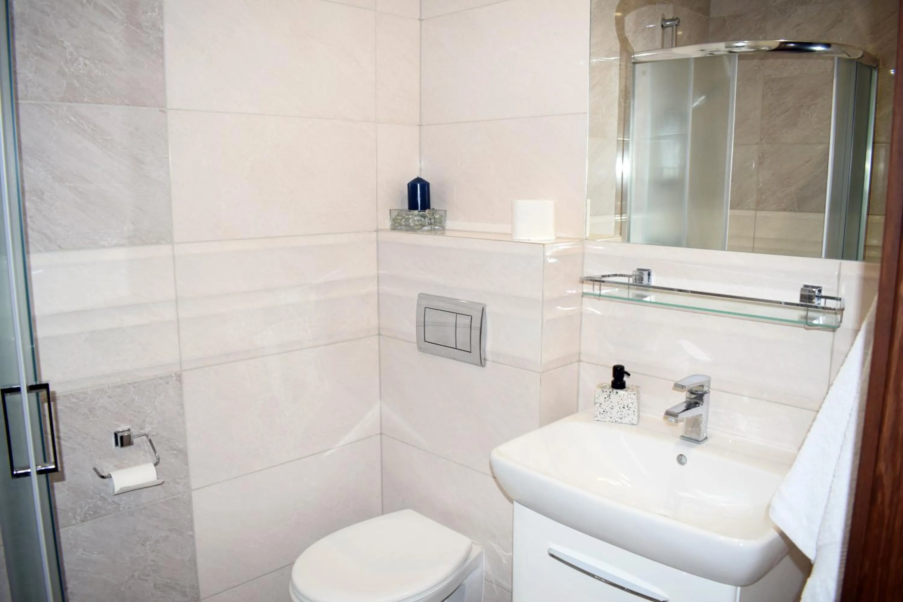 Sepia Restauracja & Noclegi