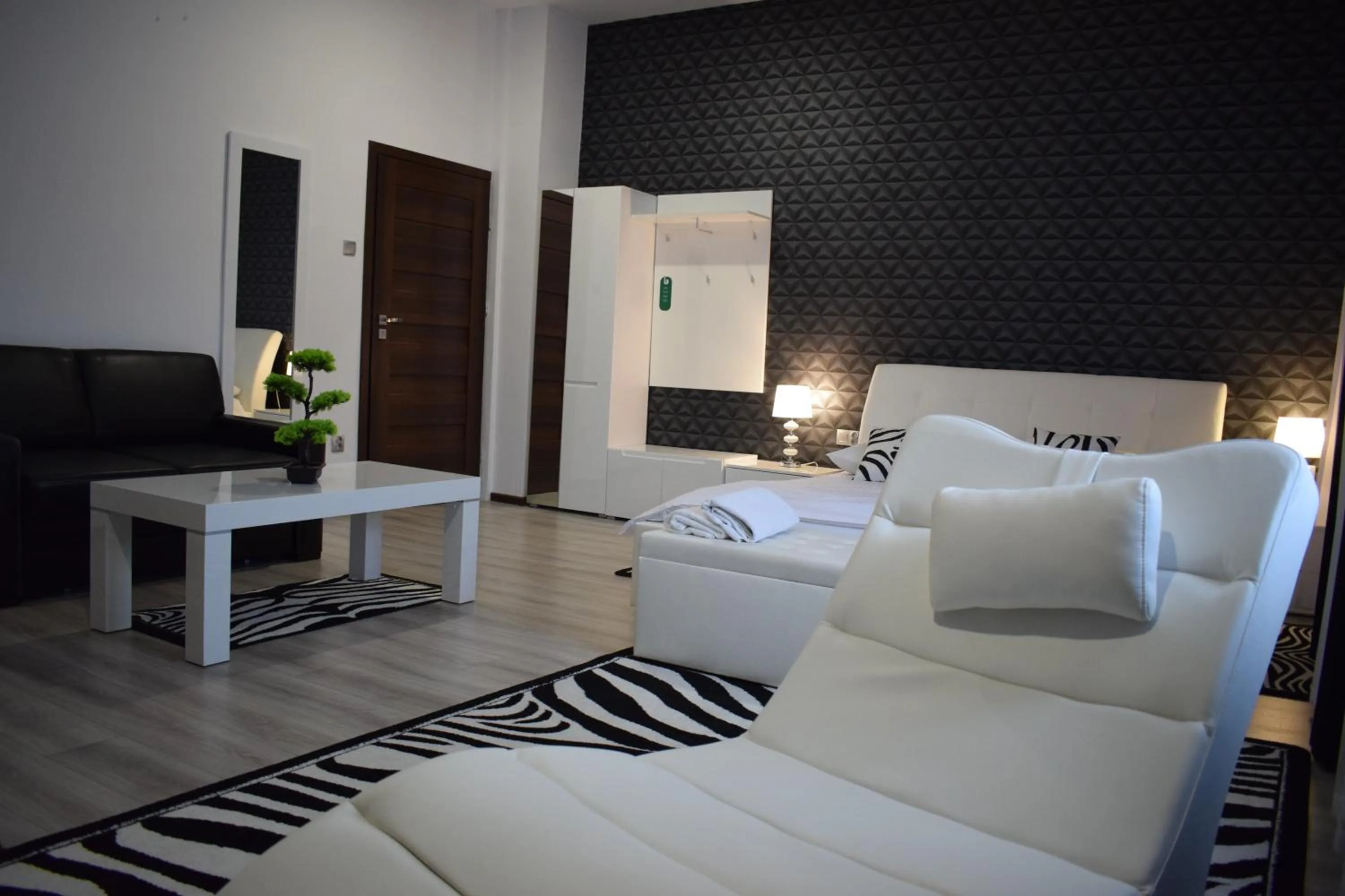 Sepia Restauracja & Noclegi