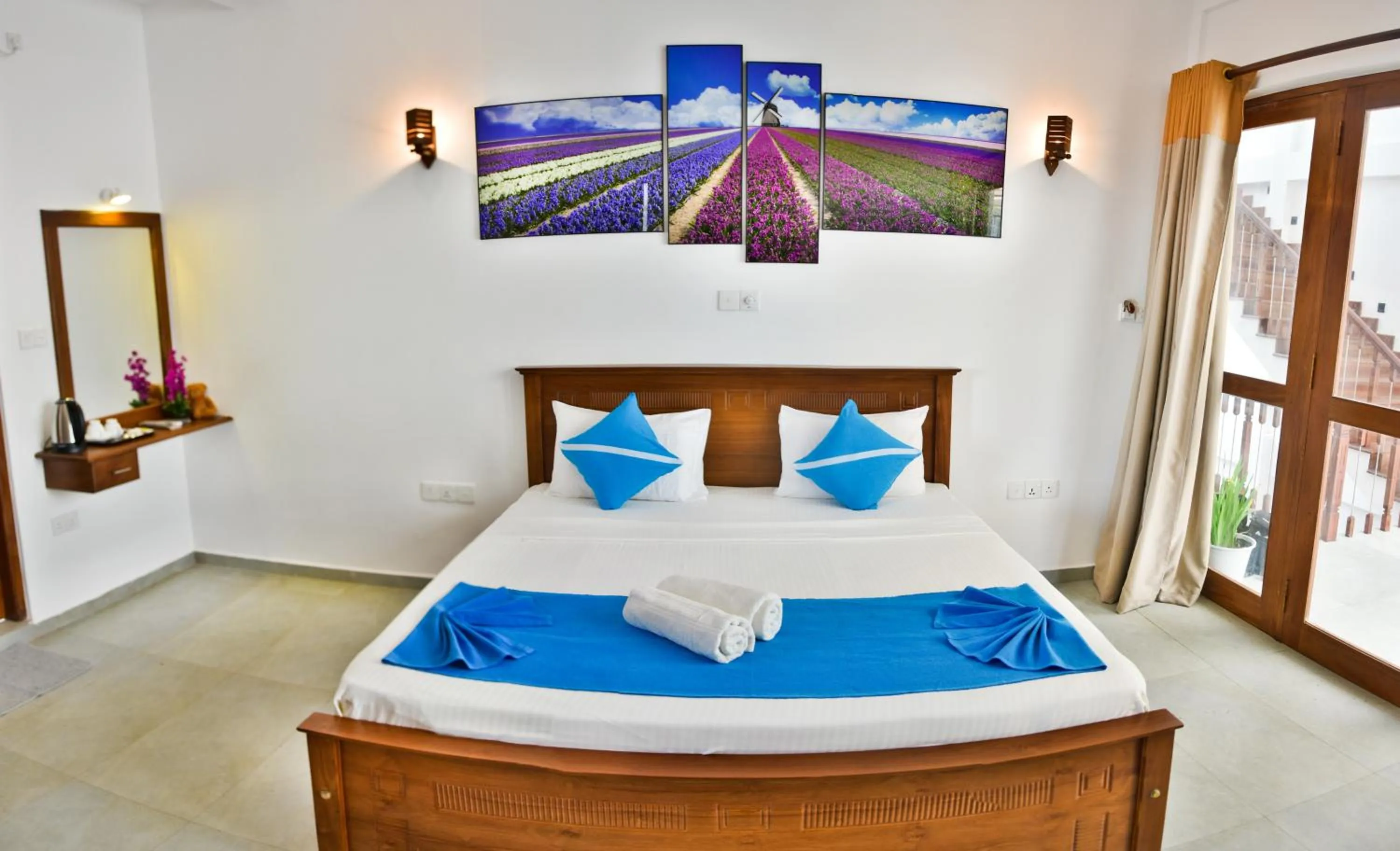 Bedroom, Bed in Rominrich