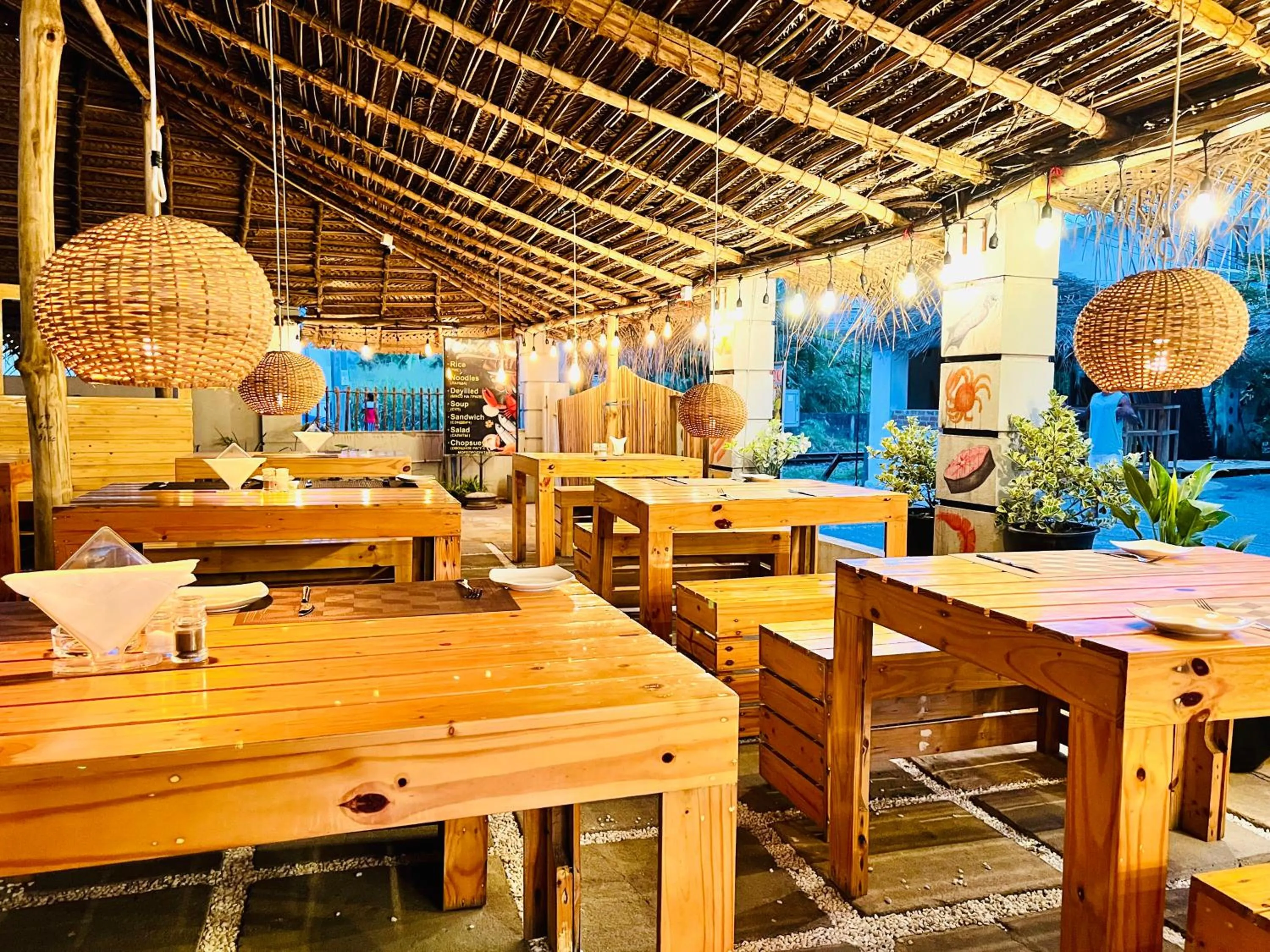 Restaurant/places to eat in Rominrich