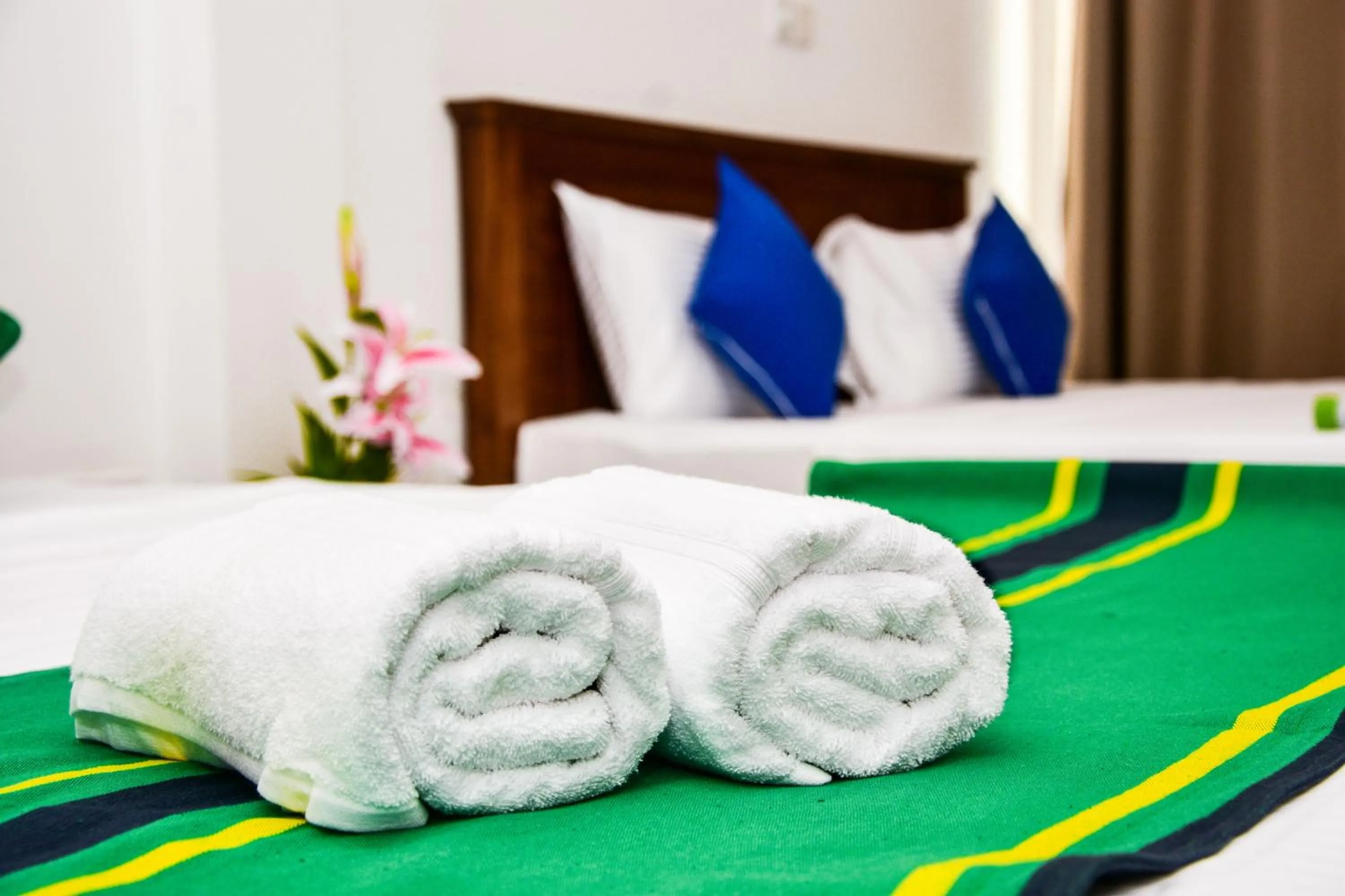 Bedroom, Bed in Rominrich